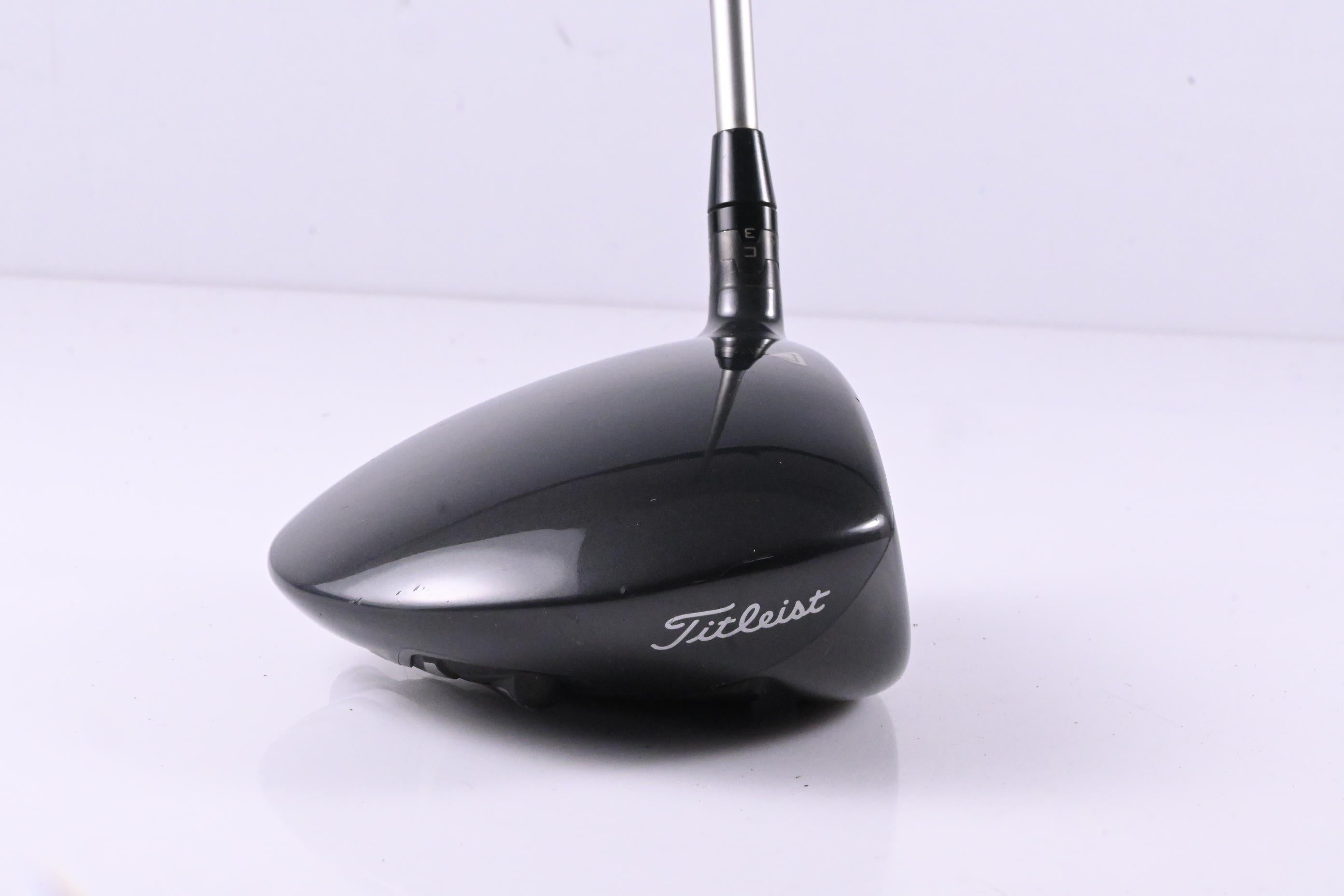 Titleist 917 D2 Driver / 10.5 Degree / Stiff Flex Diamana S+ Blue 60