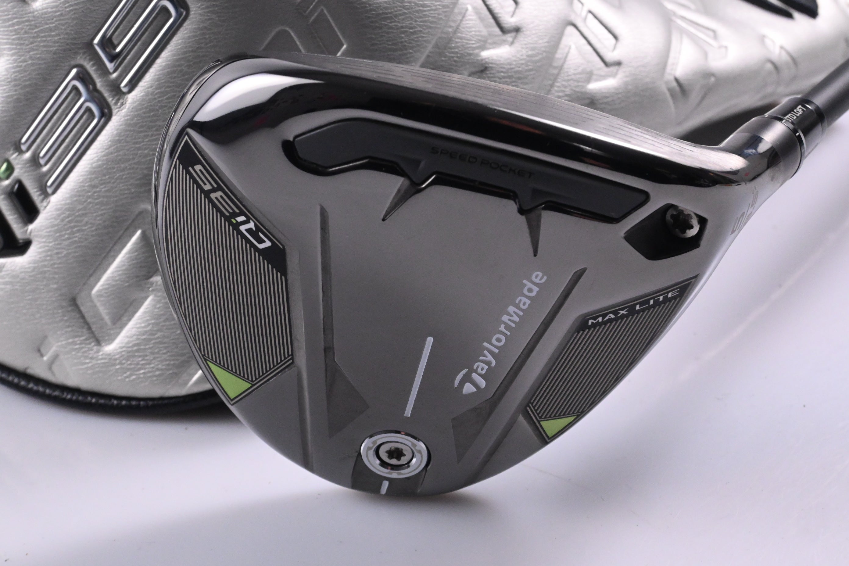 Taylormade Qi35 Max Lite #5 Wood / 18.5 Degree / Senior Flex Vanquish 4 Shaft