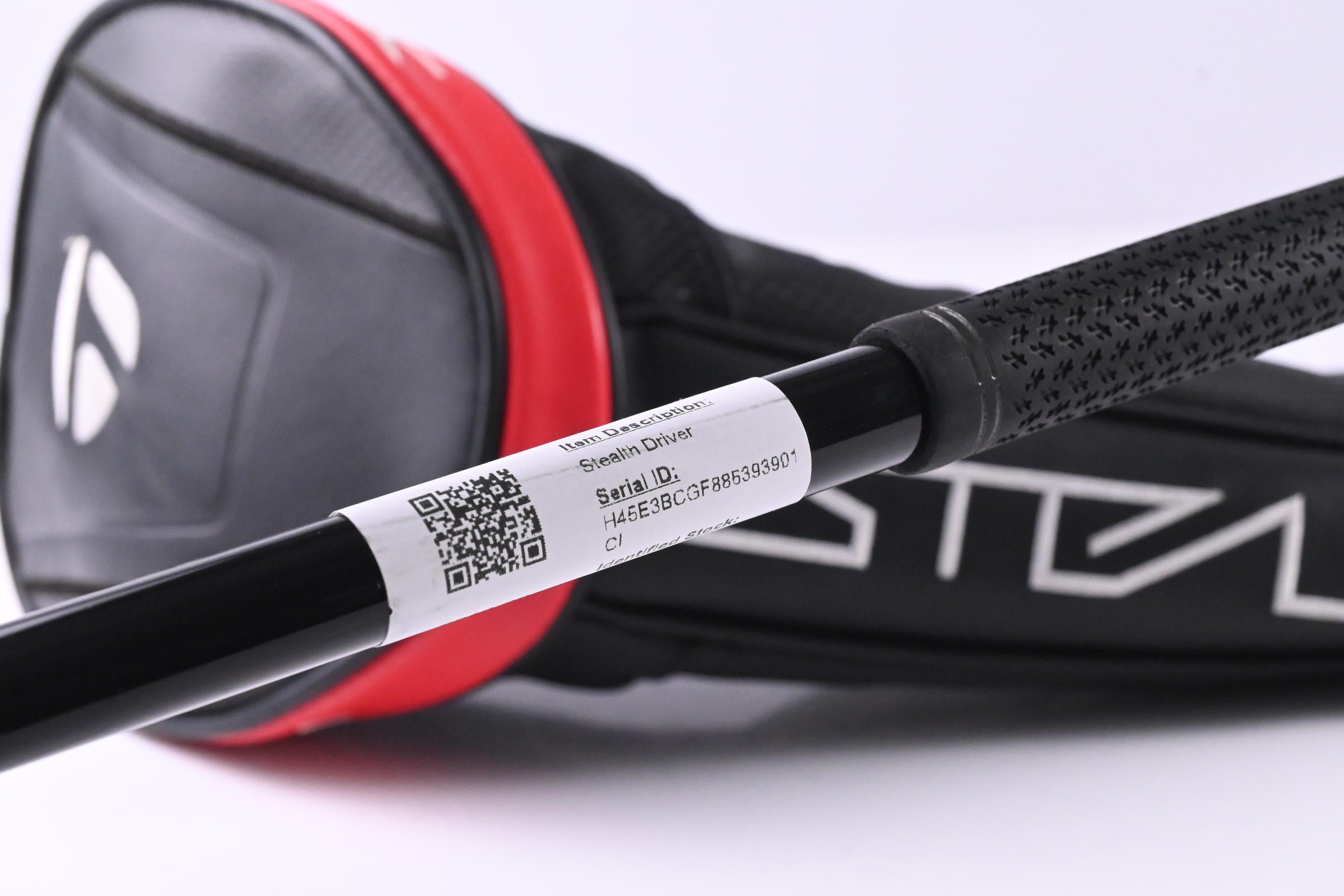 Left Hand Taylormade Stealth Driver / 10.5 Degree / Stiff Flex Fujikura Ventus