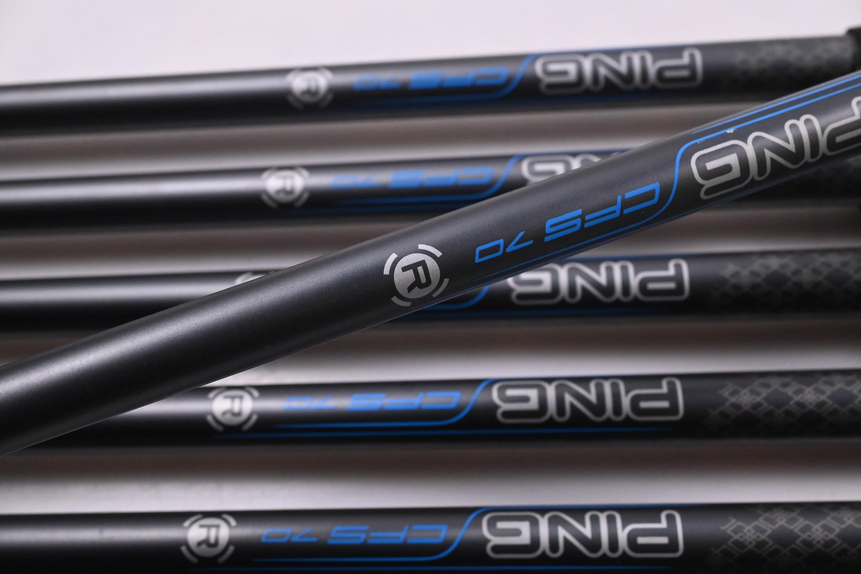 Ping G Series Irons / 5-PW+SW / Black Dot / Regular Flex Ping CFS 70 Shafts
