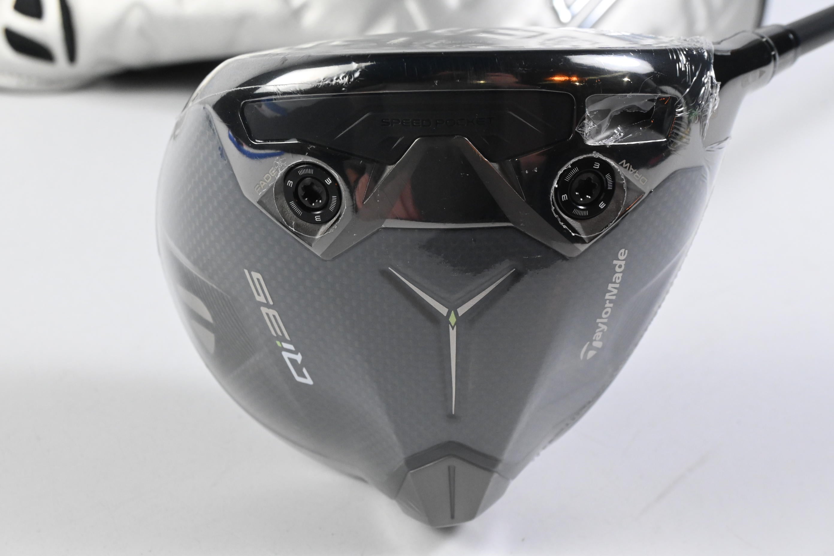 Taylormade Qi35 LS Driver / 8 Degree / Stiff Flex Fujikura Ventus Blue 5 Shaft