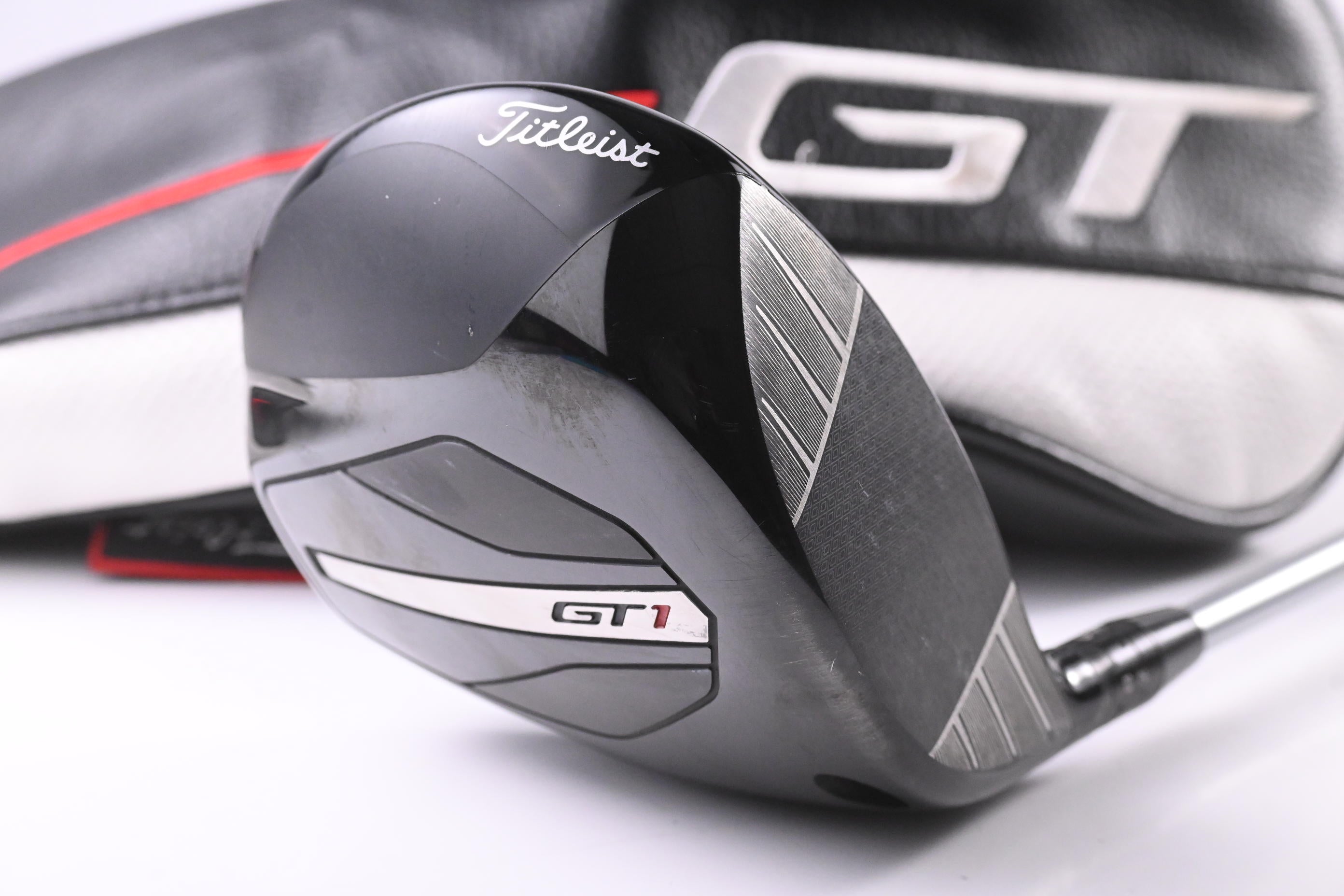 Titleist GT1 Driver / 10 Degree / Regular Flex Fujikura Air Speeder 40 Shaft