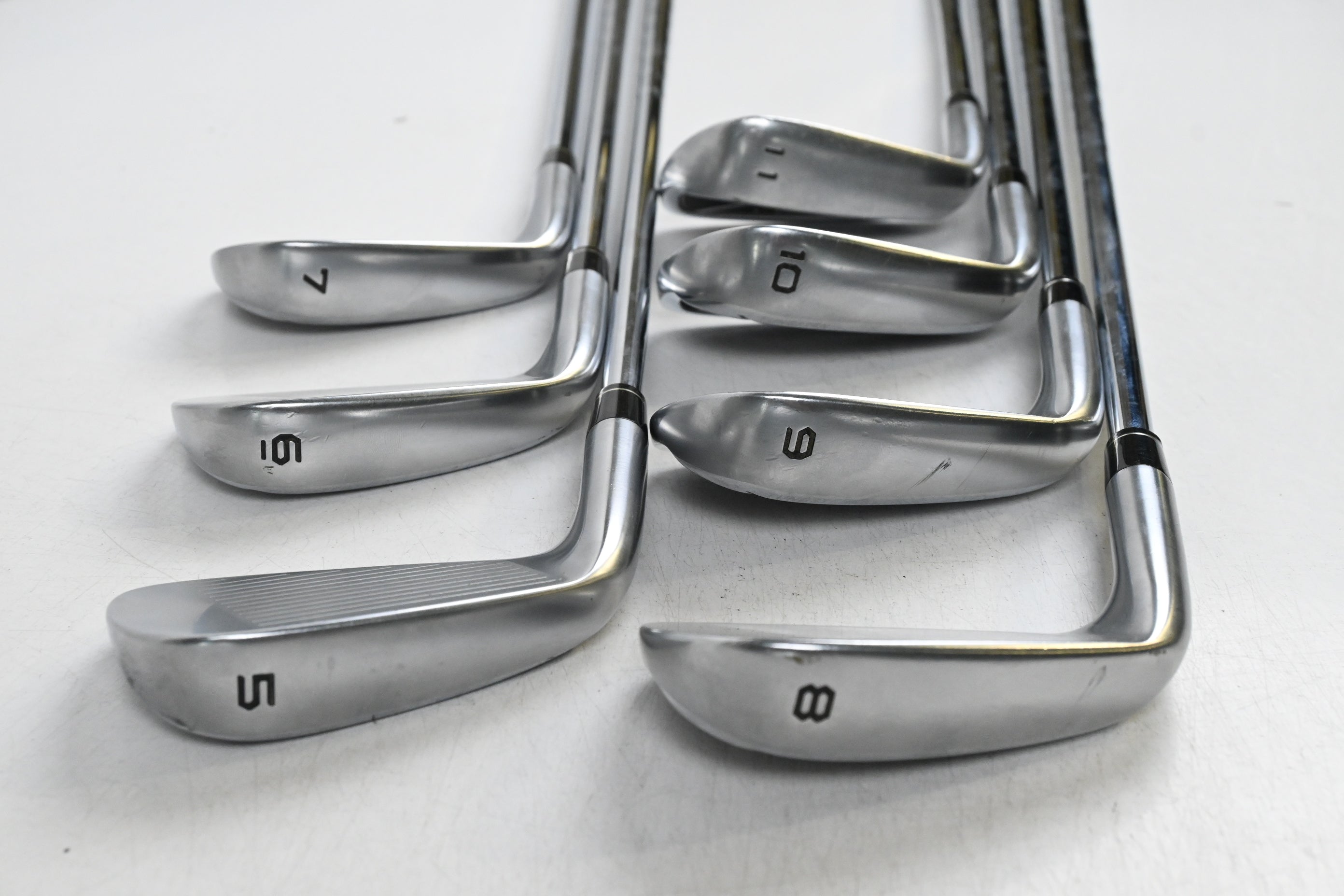 Honma TW747 P Irons / 5-PW+GW / Regular Flex N.S.Pro 950GH Shafts
