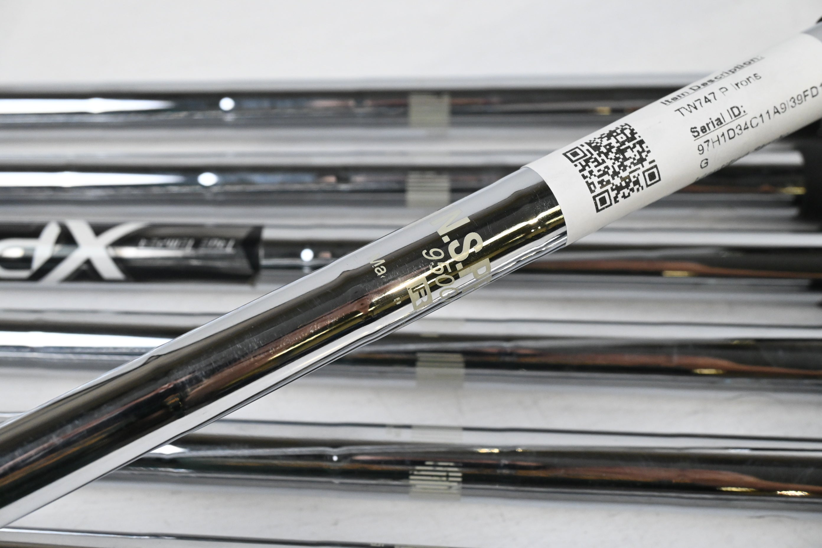 Honma TW747 P Irons / 5-PW+GW / Regular Flex N.S.Pro 950GH Shafts