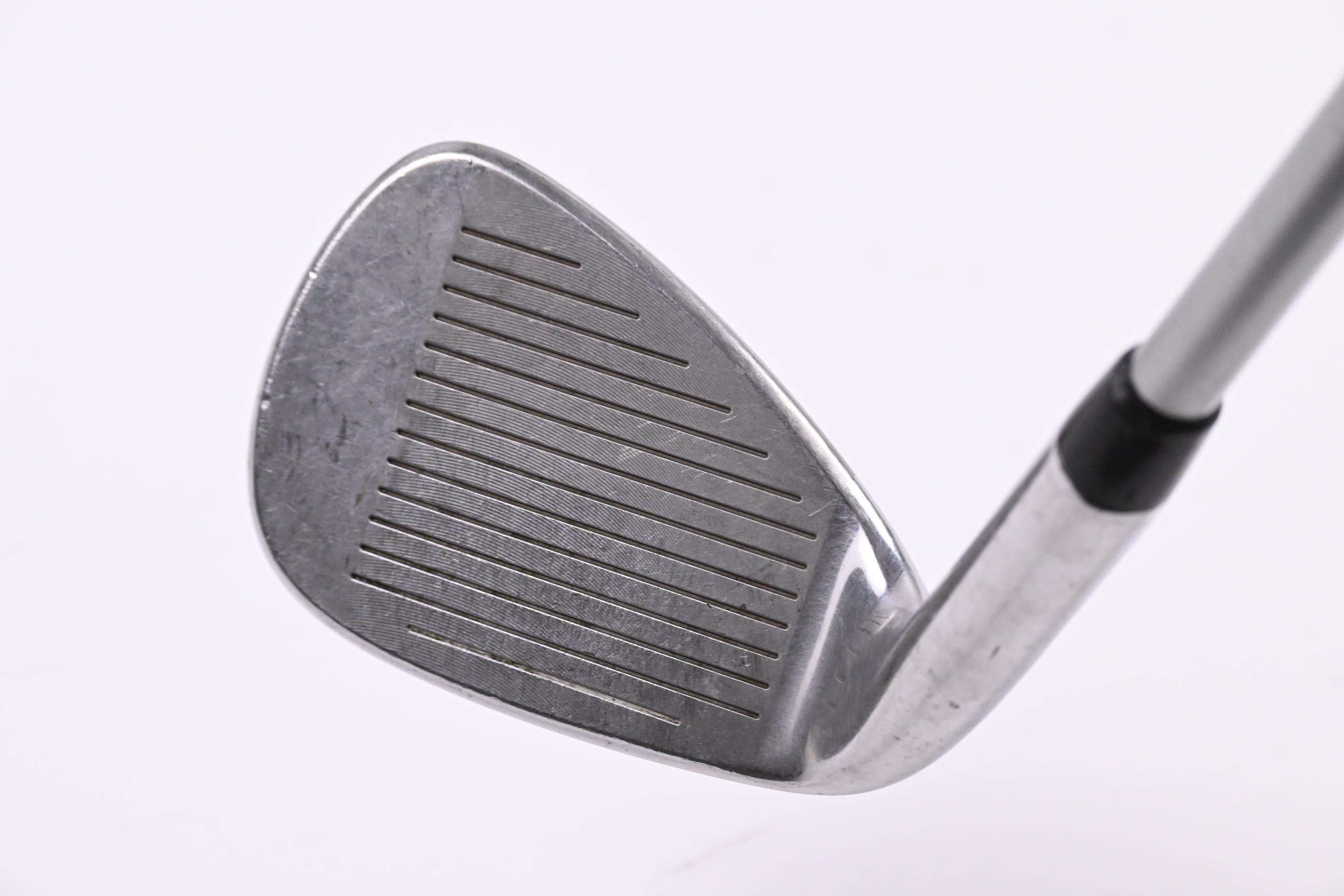 Cobra King F8 Pitching Wedge / 44 Degree / Regular Flex Aldila Rogue Pro 65