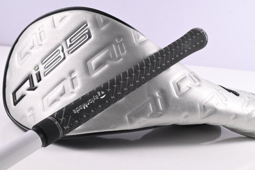 Taylormade Qi35 Driver / 12 Degree / Regular Flex Fujikura Air Speeder 50 Shaft