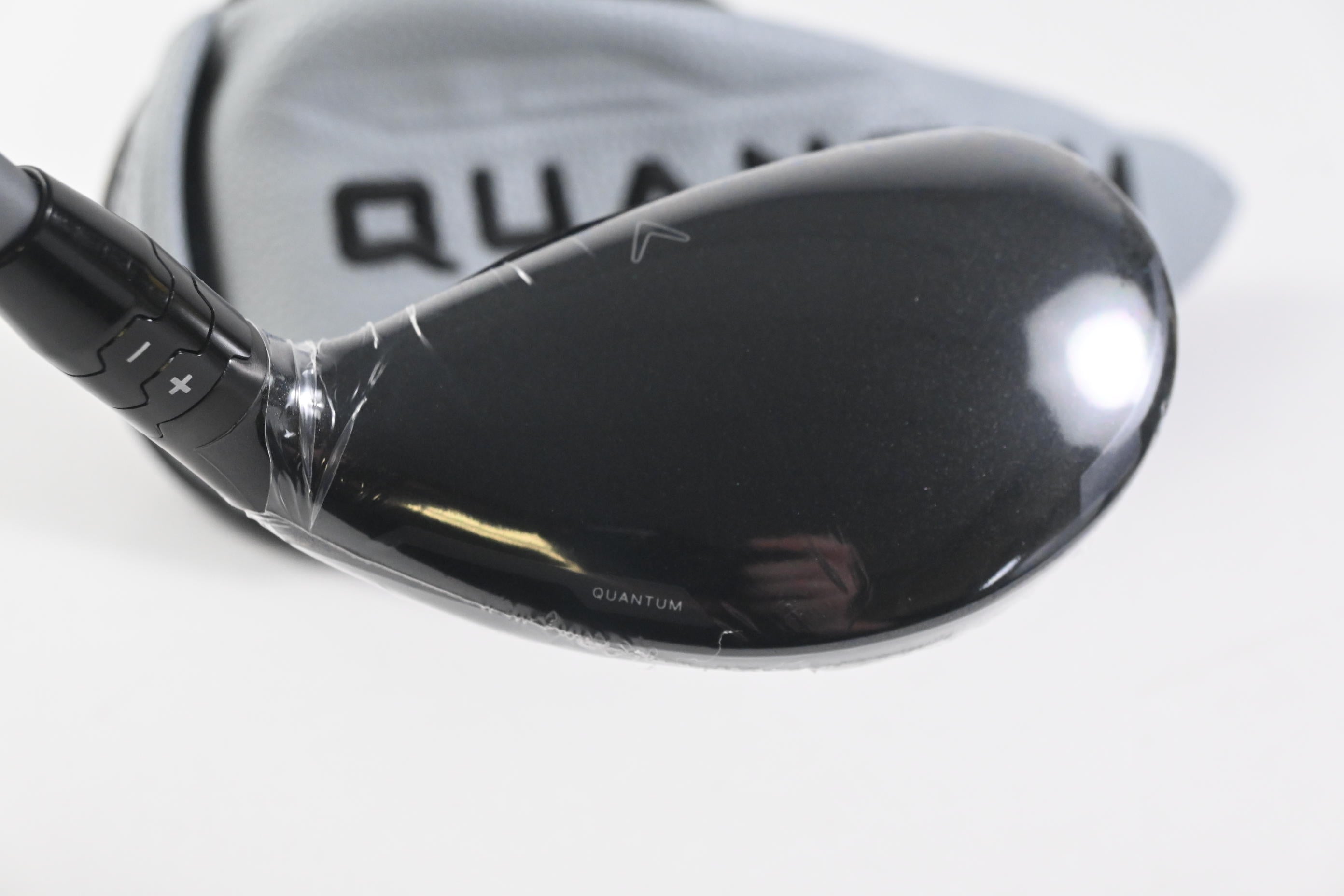 Callaway Quantum Max #3 Hybrid / 19 Degree / Stiff Flex Denali Frost Silver 70