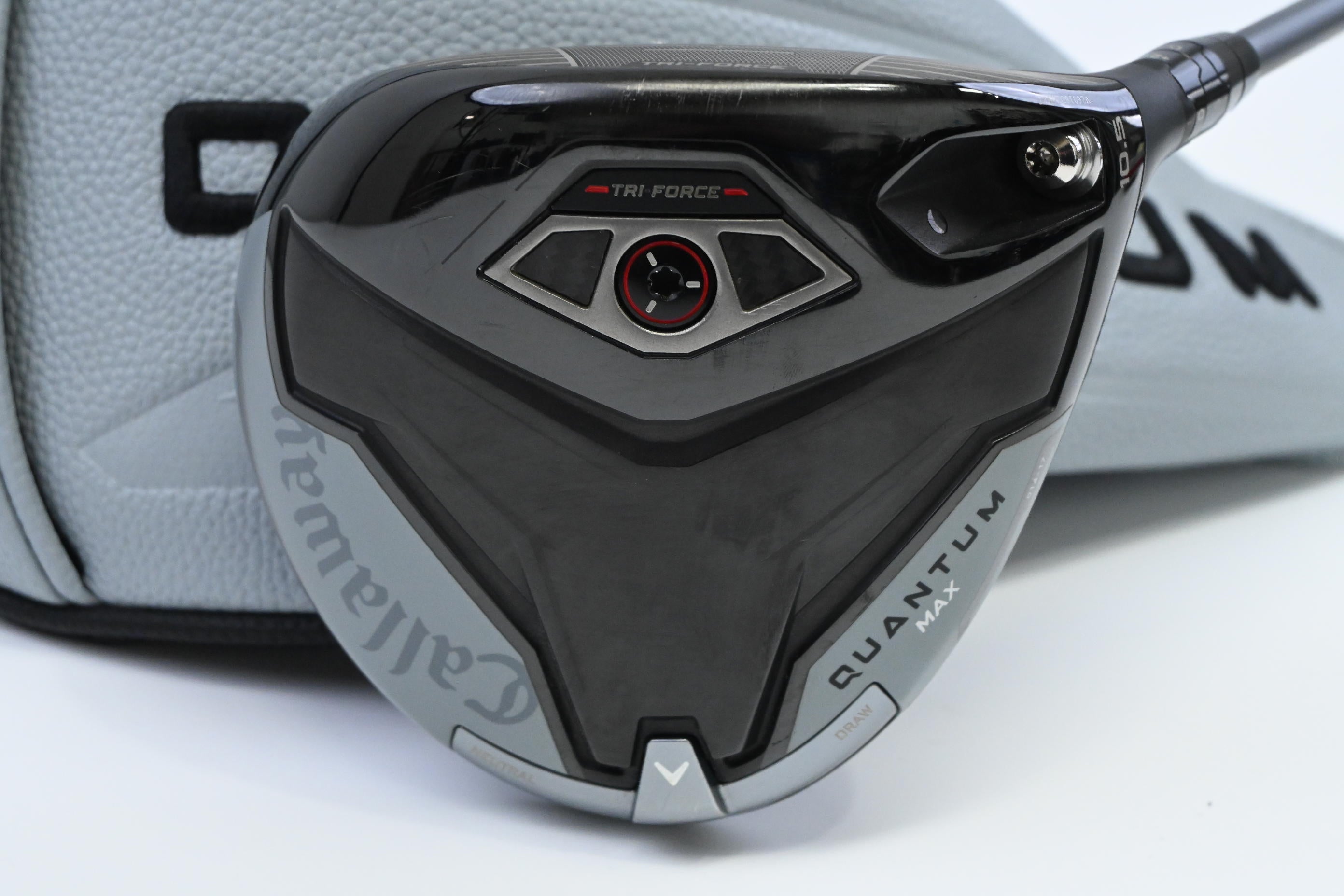 Callaway Quantum Max Driver / 10.5 Degree / Stiff Flex Denali Frost Silver 60