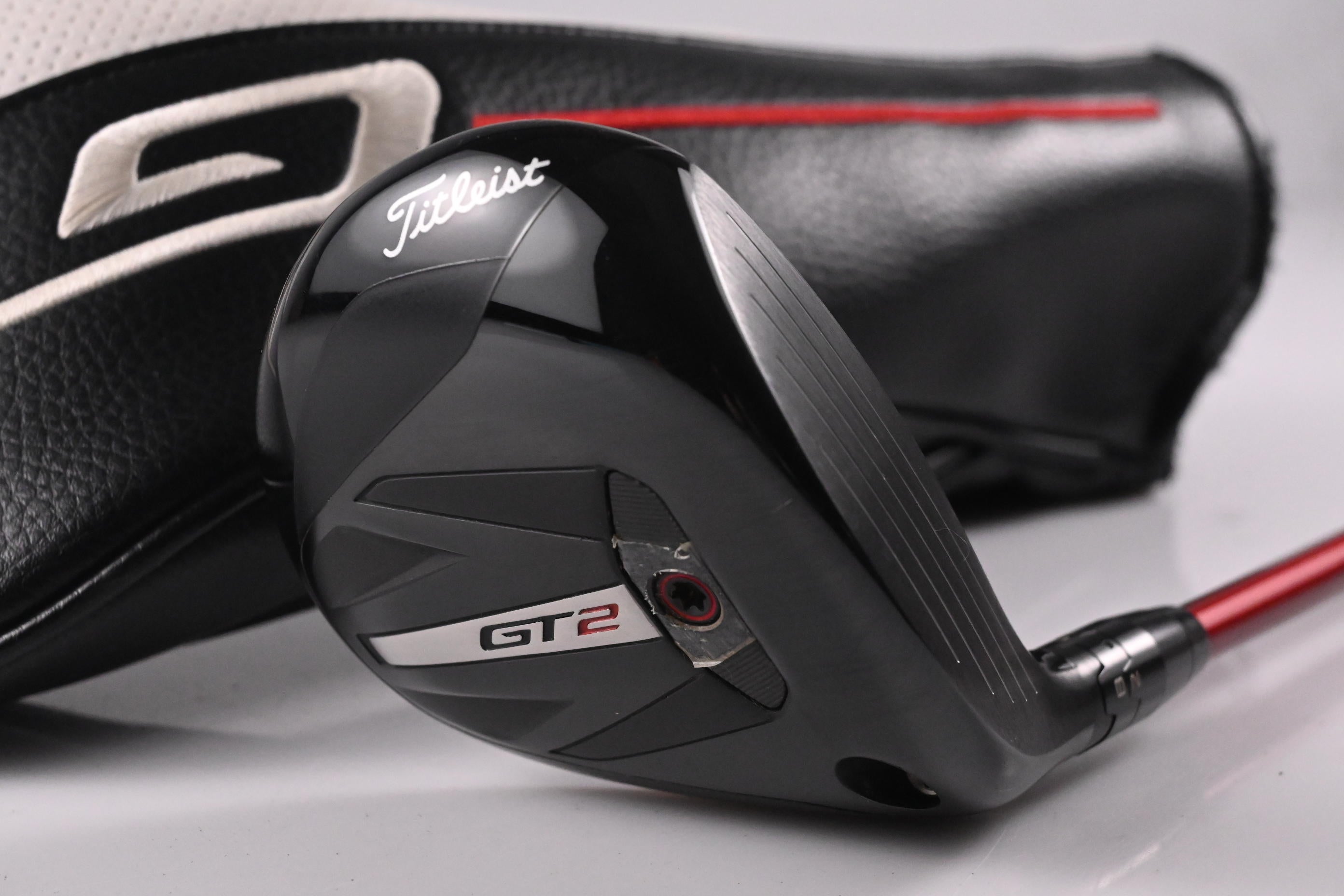 Titleist GT2 #5 Wood / 18 Degree / Regular Flex Denali Red 60 Shaft