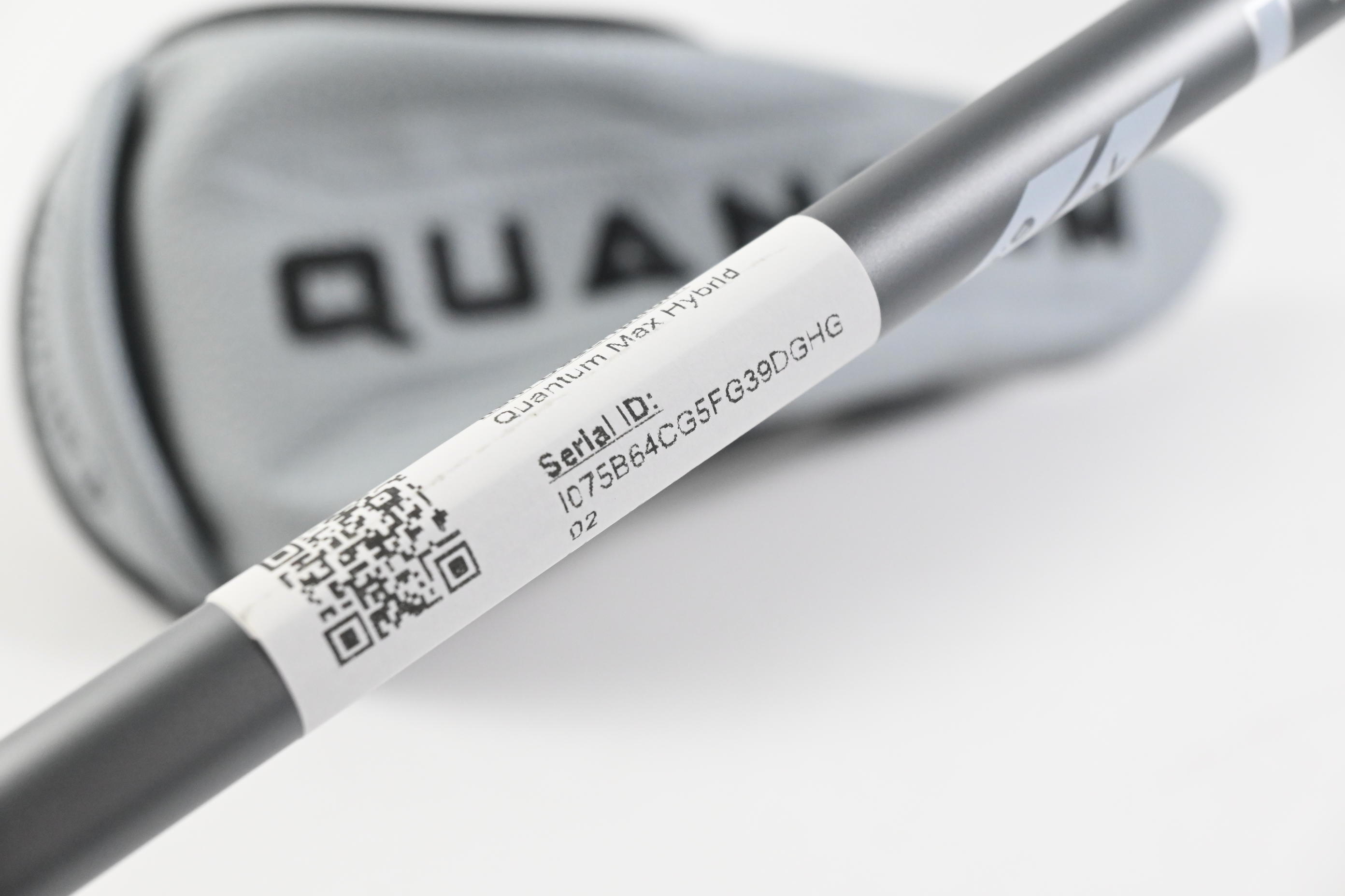 Callaway Quantum Max #3 Hybrid / 19 Degree / Stiff Flex Denali Frost Silver 70