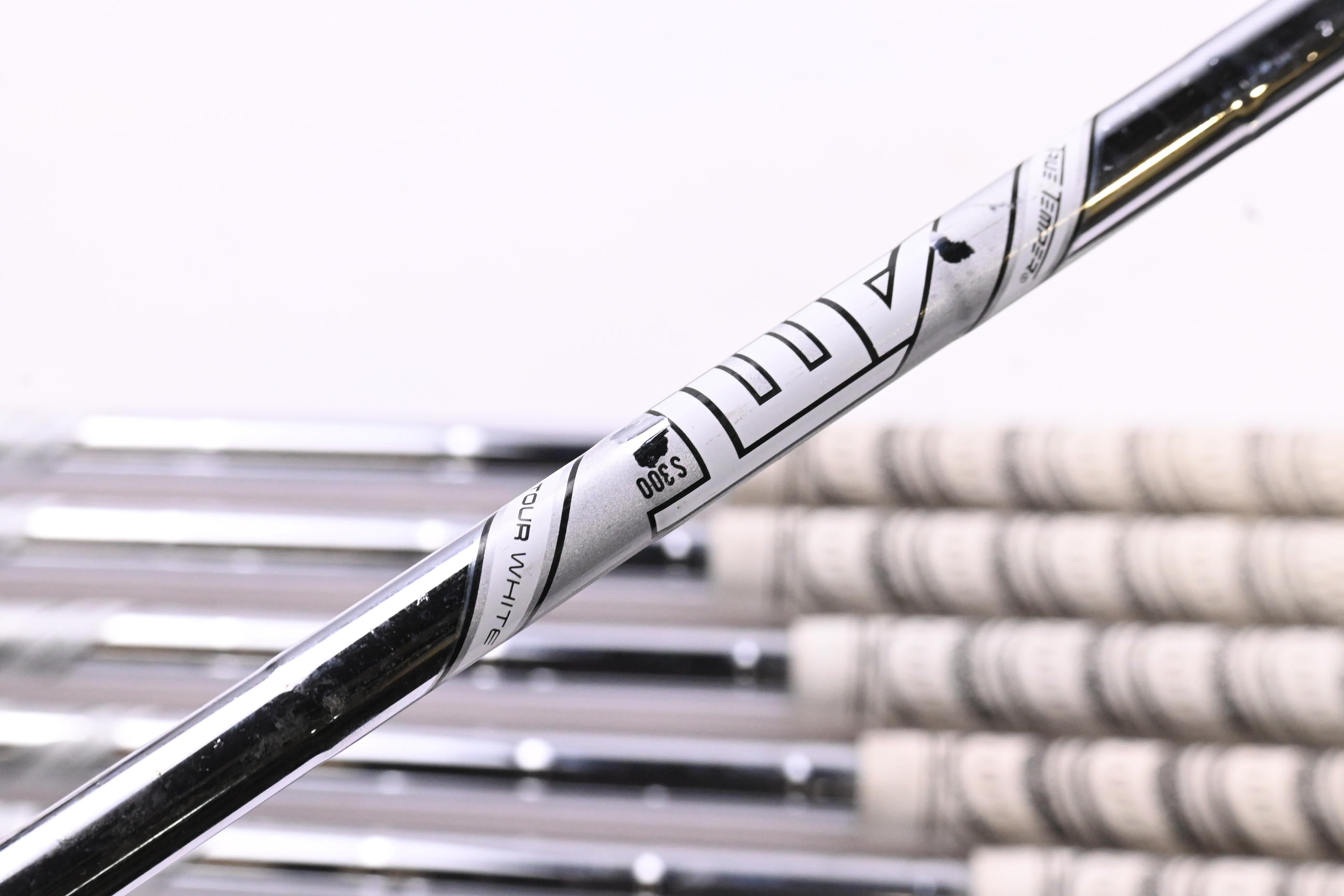 Titleist T100 2019 Irons / 3-PW / Stiff Flex AMT Tour White S300 Shafts
