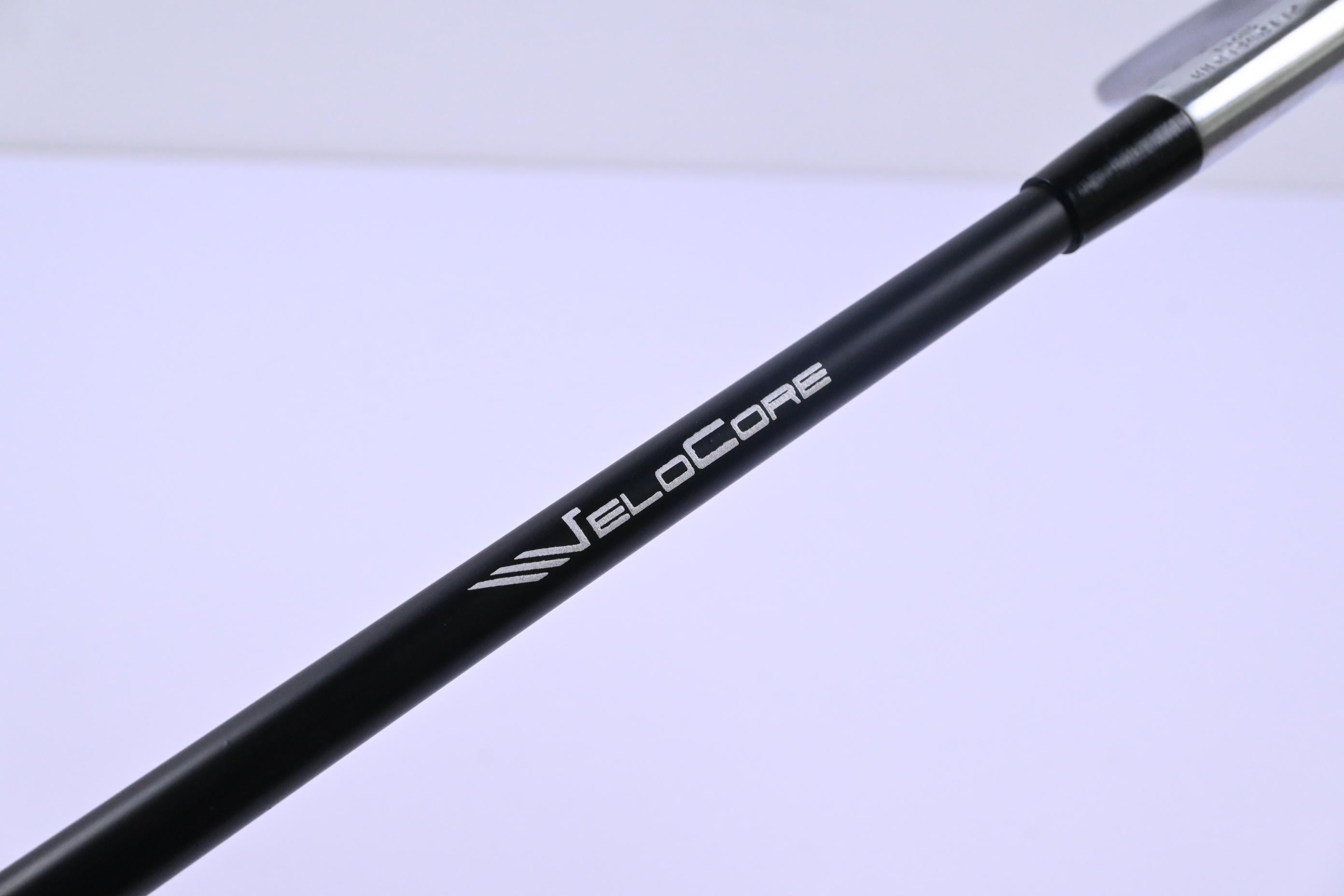 Mizuno Pro 241 #7 Iron / X-Flex Fujikura Axiom Velocore 105 Shaft