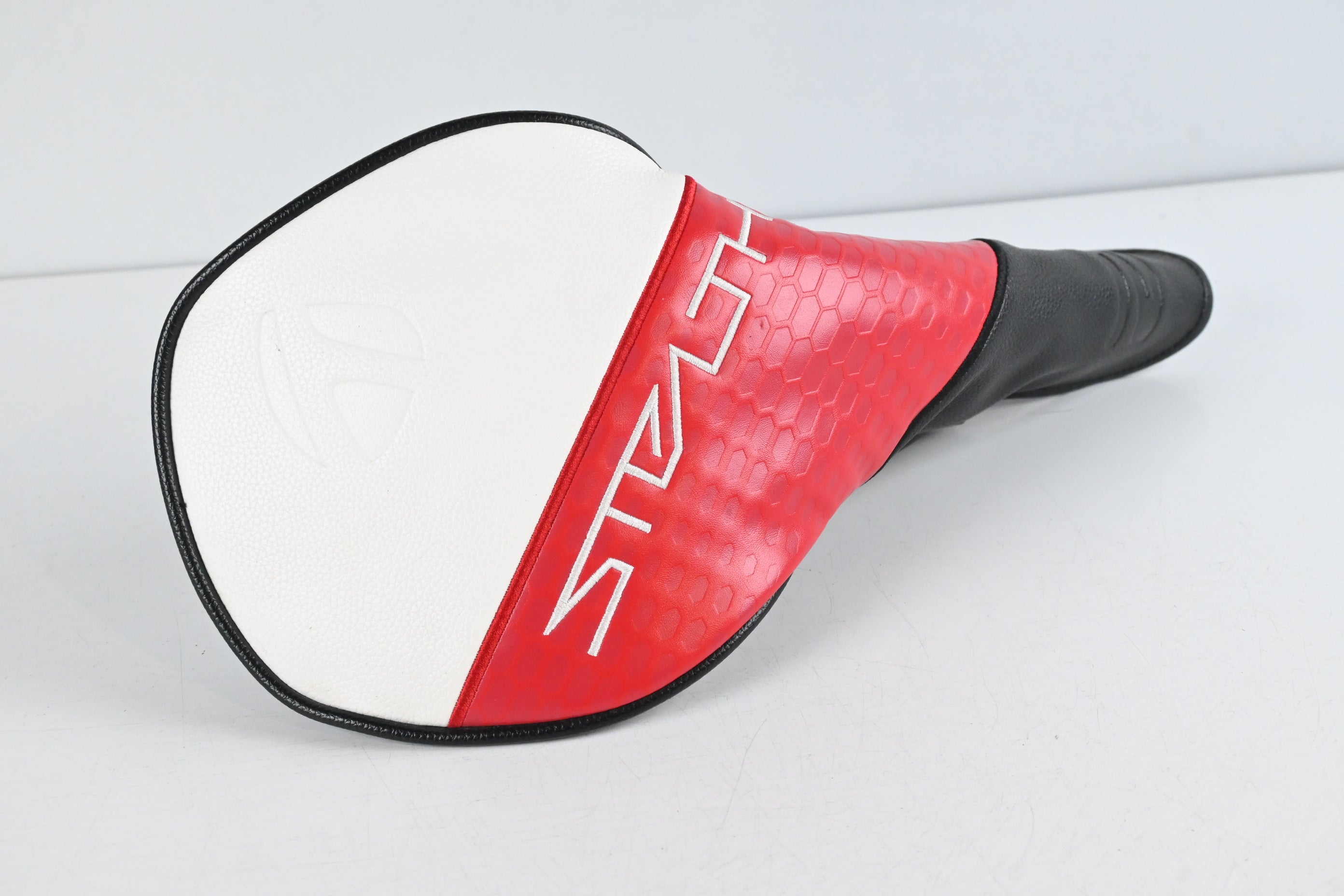 Taylormade Stealth 2 Driver / 10.5 Degree / Regular Flex Fujikura Ventus TR Red 5