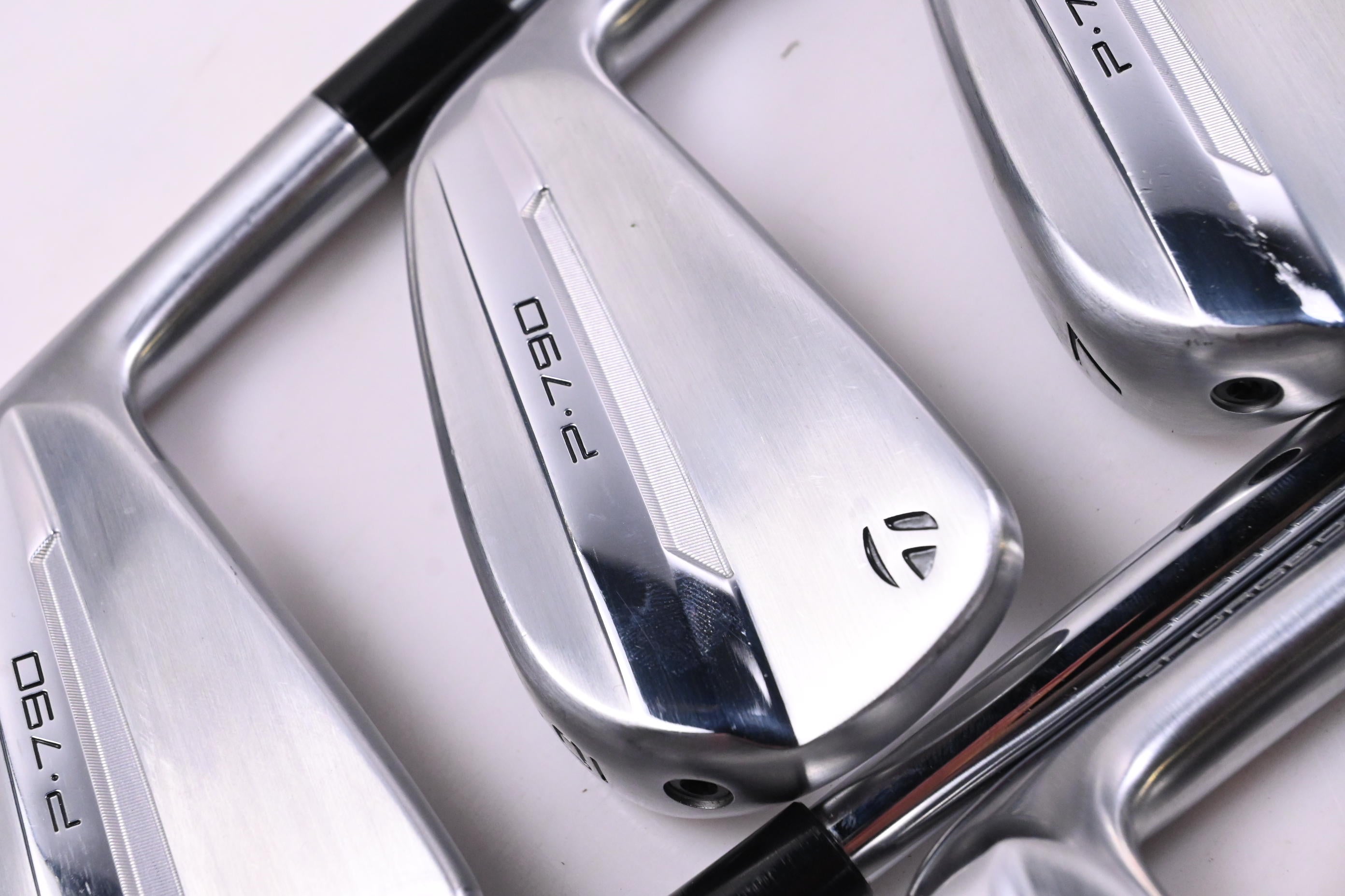 Taylormade P790 2025 Irons / 5-PW / Regular Flex N.S.Pro Modus³ Tour 105