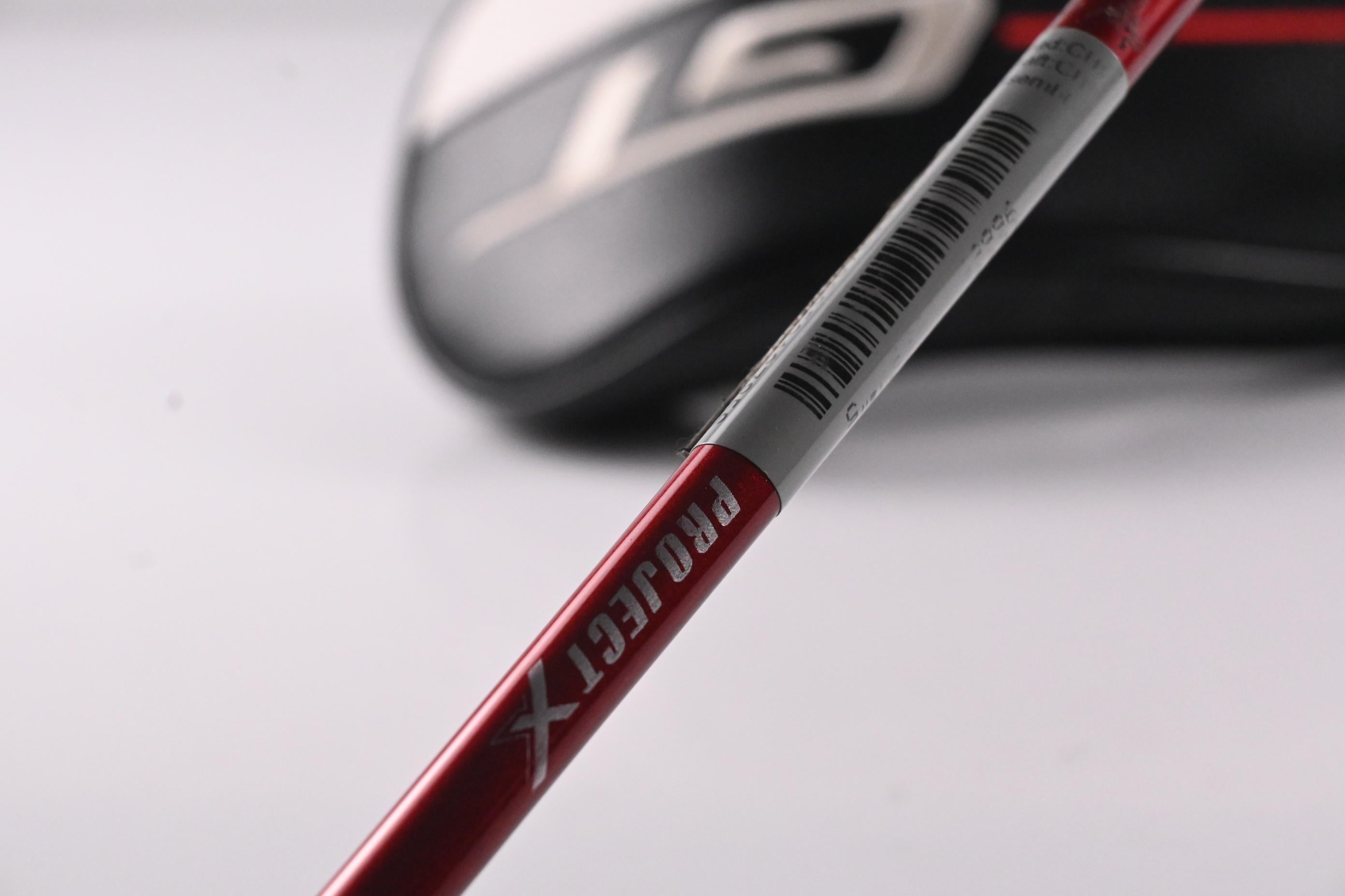 Titleist GT2 #5 Wood / 18 Degree / Regular Flex Denali Red 60 Shaft