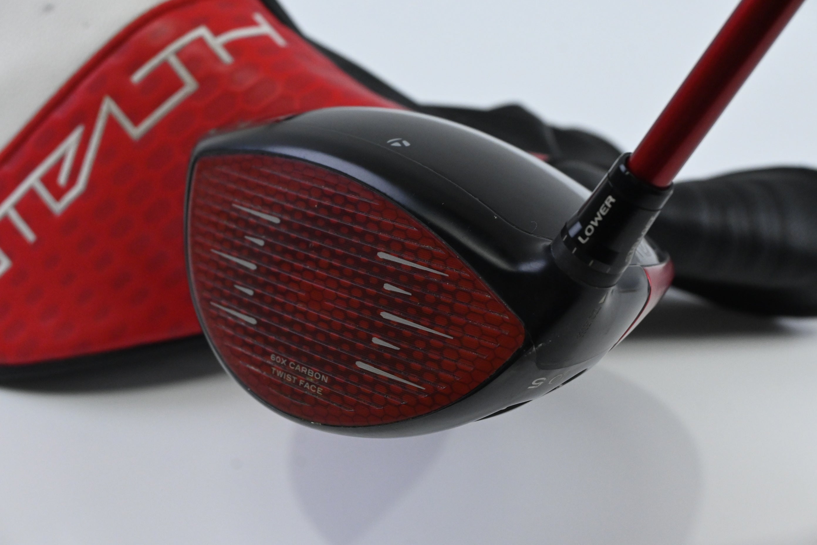 Taylormade Stealth 2 HD Driver / 10.5 Degree / Regular Flex Fujikura Speeder NX