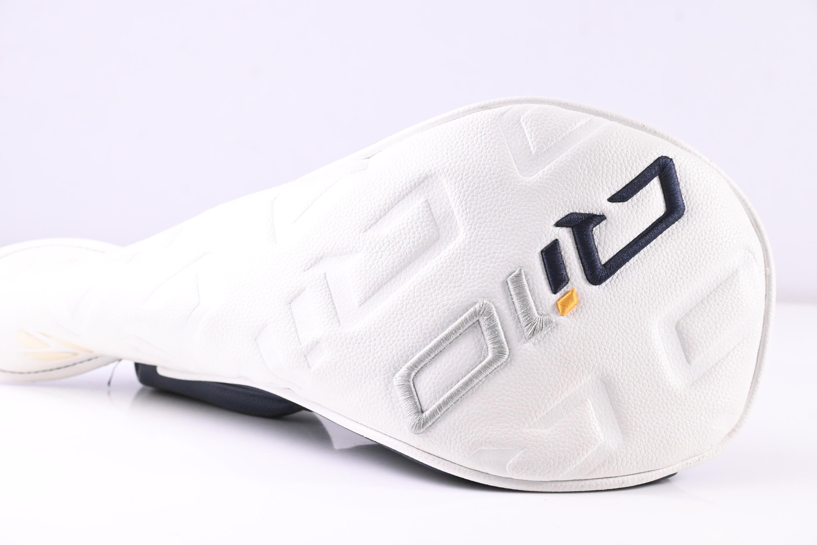 Taylormade Qi10 Driver / 10.5 Degree / Stiff Flex Tensei AV Blue 65 Shaft
