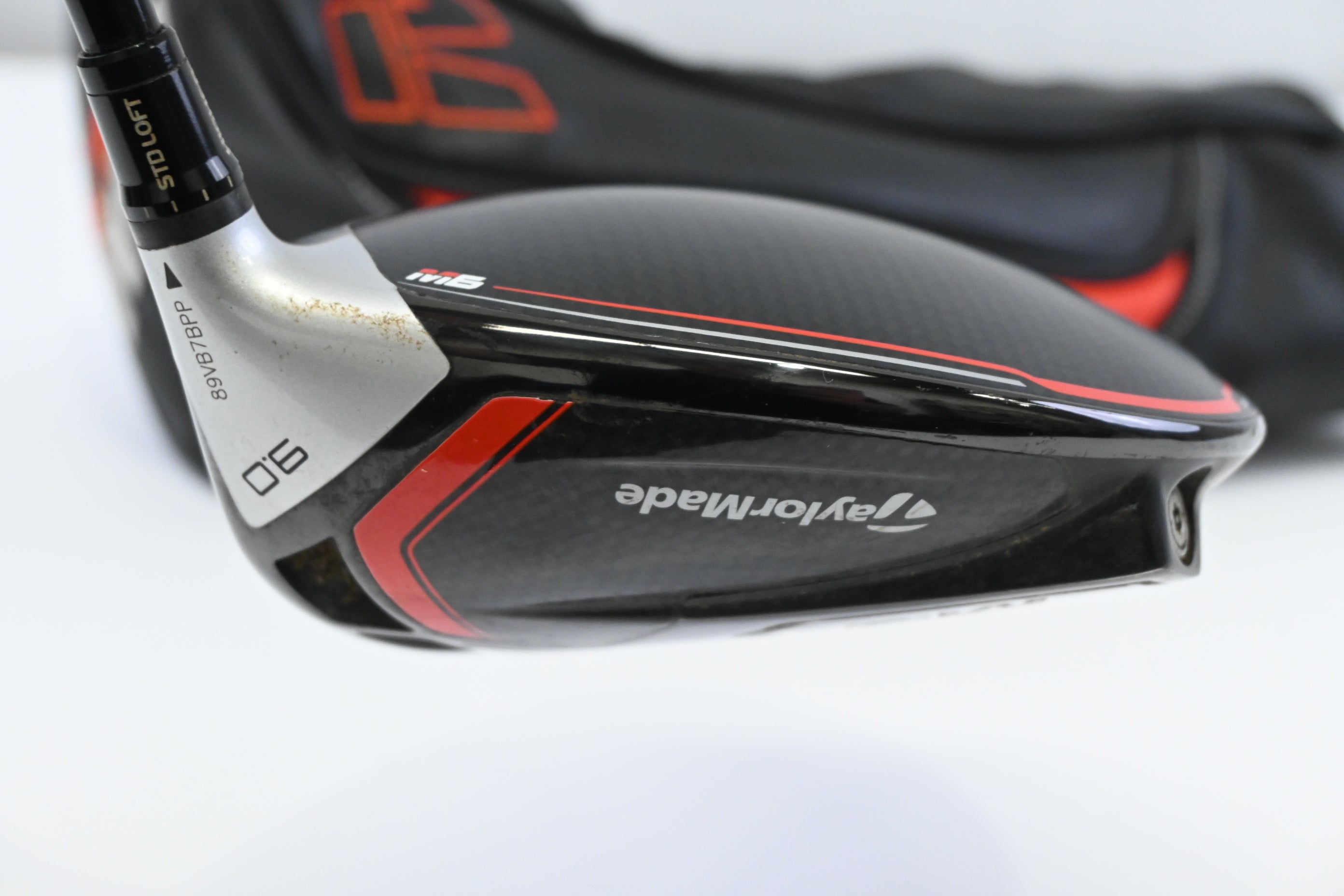 Taylormade M6 Driver / 9 Degree / Stiff Flex Fujikura Atmos Black 6 Shaft