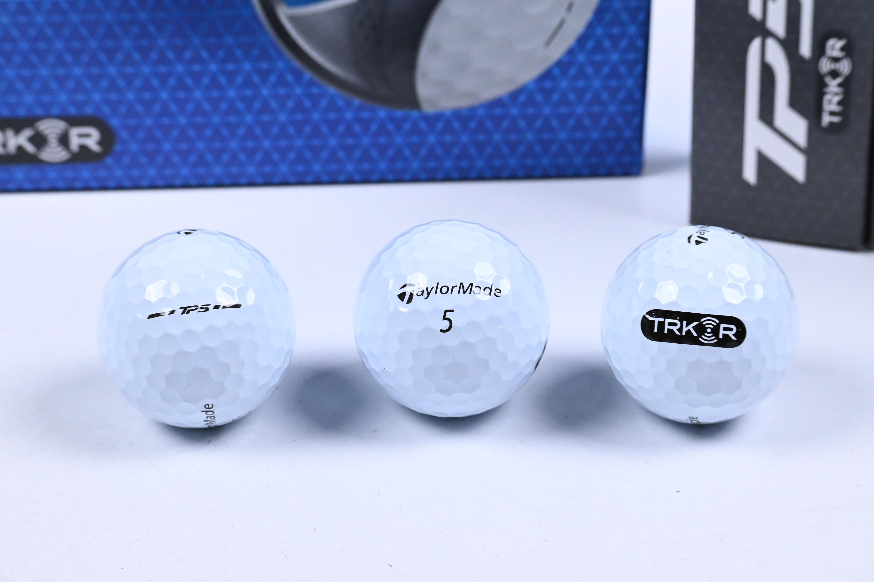 Taylormade TP5 TRK-R / Pack Of 12 / Golf Balls