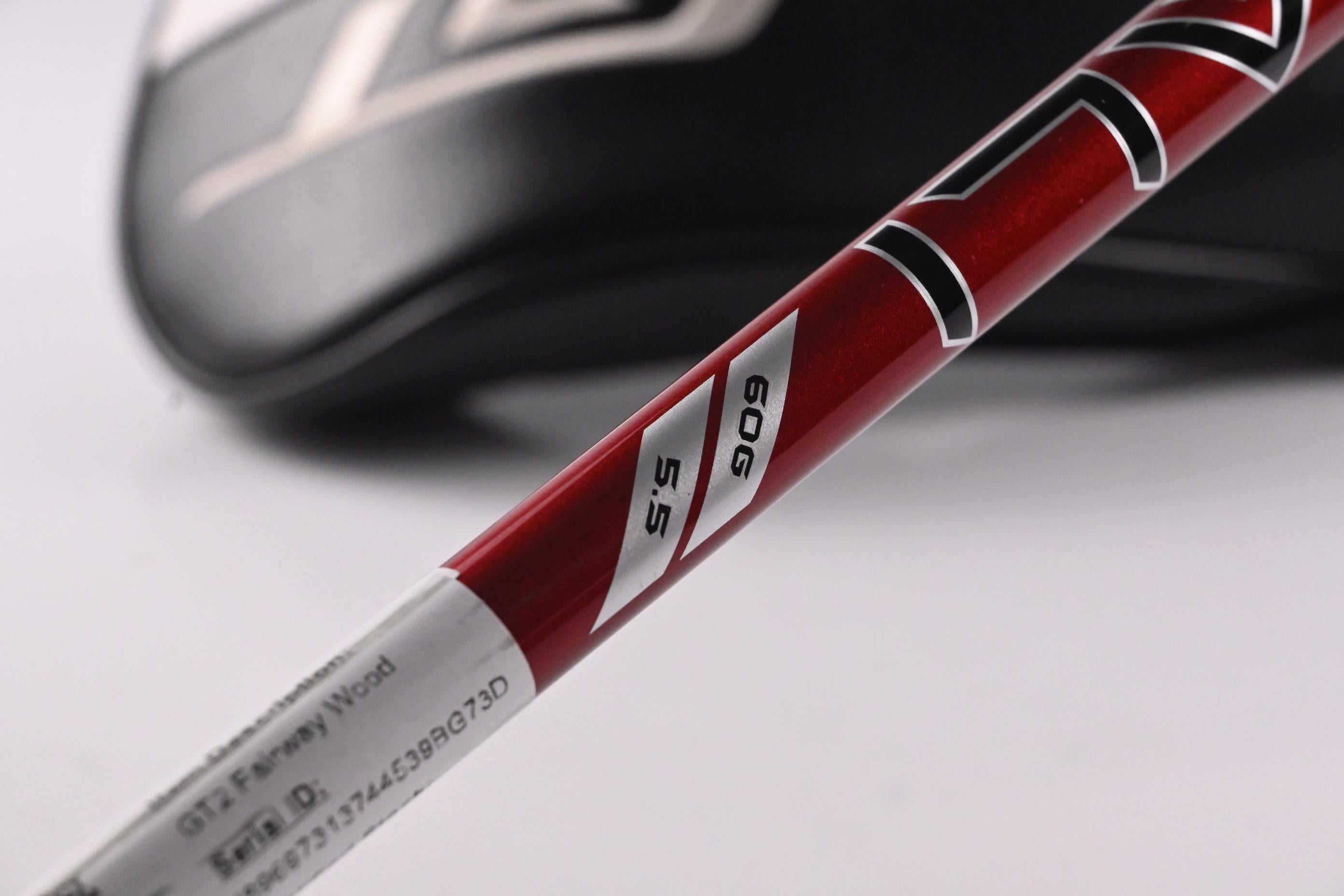 Titleist GT2 #5 Wood / 18 Degree / Regular Flex Denali Red 60 Shaft