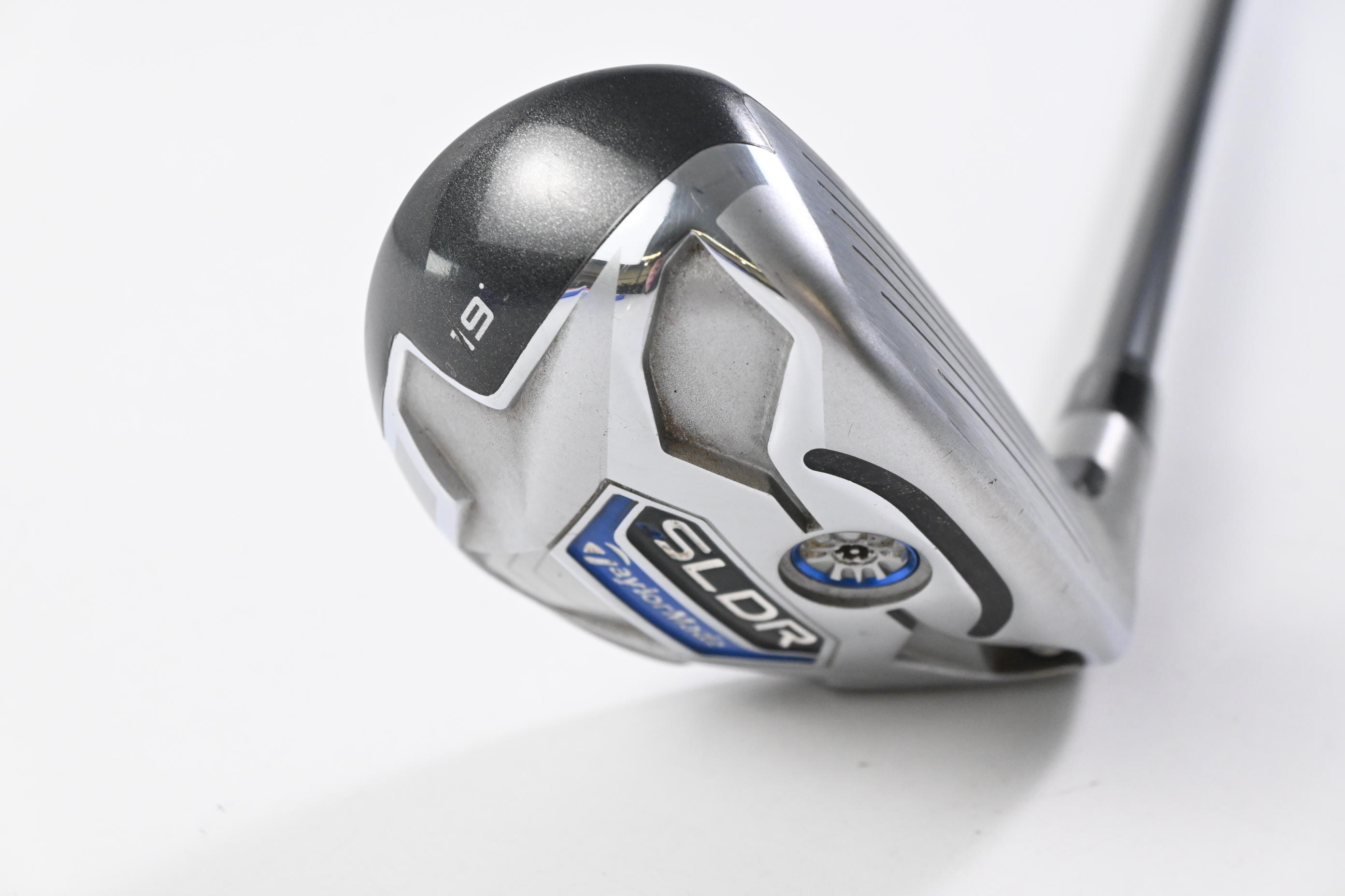 Taylormade SLDR #3 Hybrid / 19 Degree / X-Flex Fujikura Speeder 82 Shaft