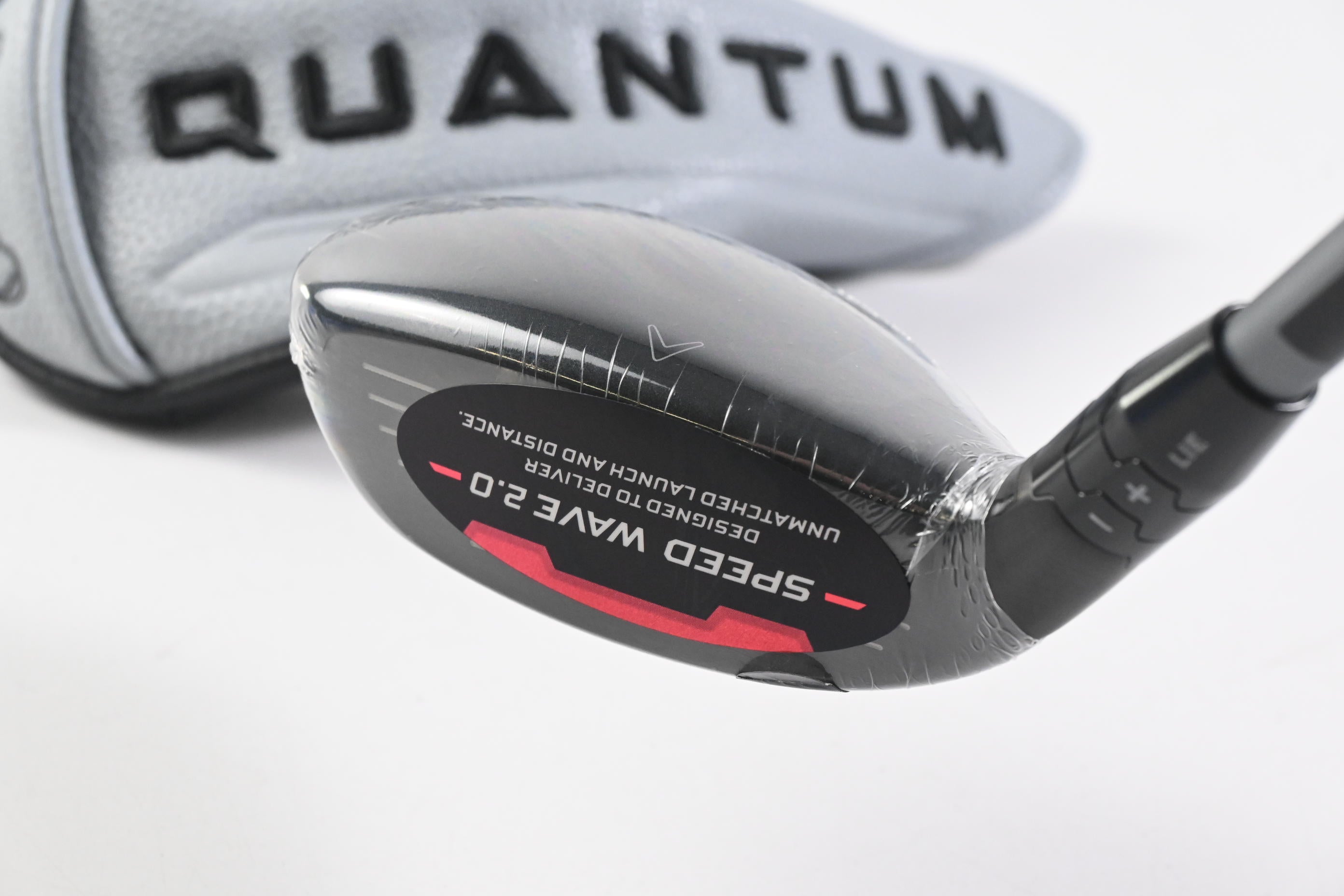 Callaway Quantum Max #3 Hybrid / 19 Degree / Stiff Flex Denali Frost Silver 70