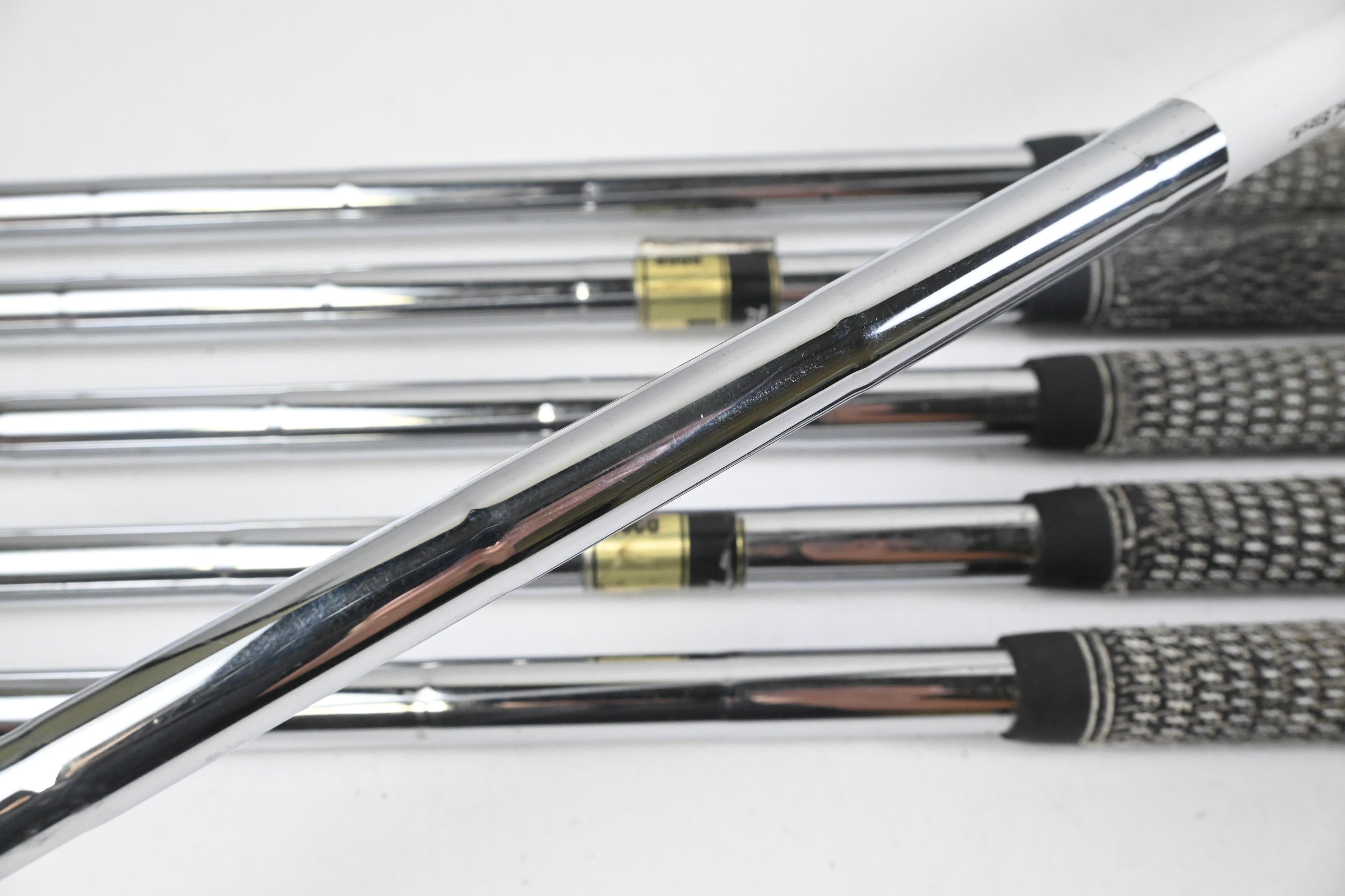 Taylormade Tour Preferred TP 2009 Irons / 4-9i / Stiff Flex Dynamic Gold S300