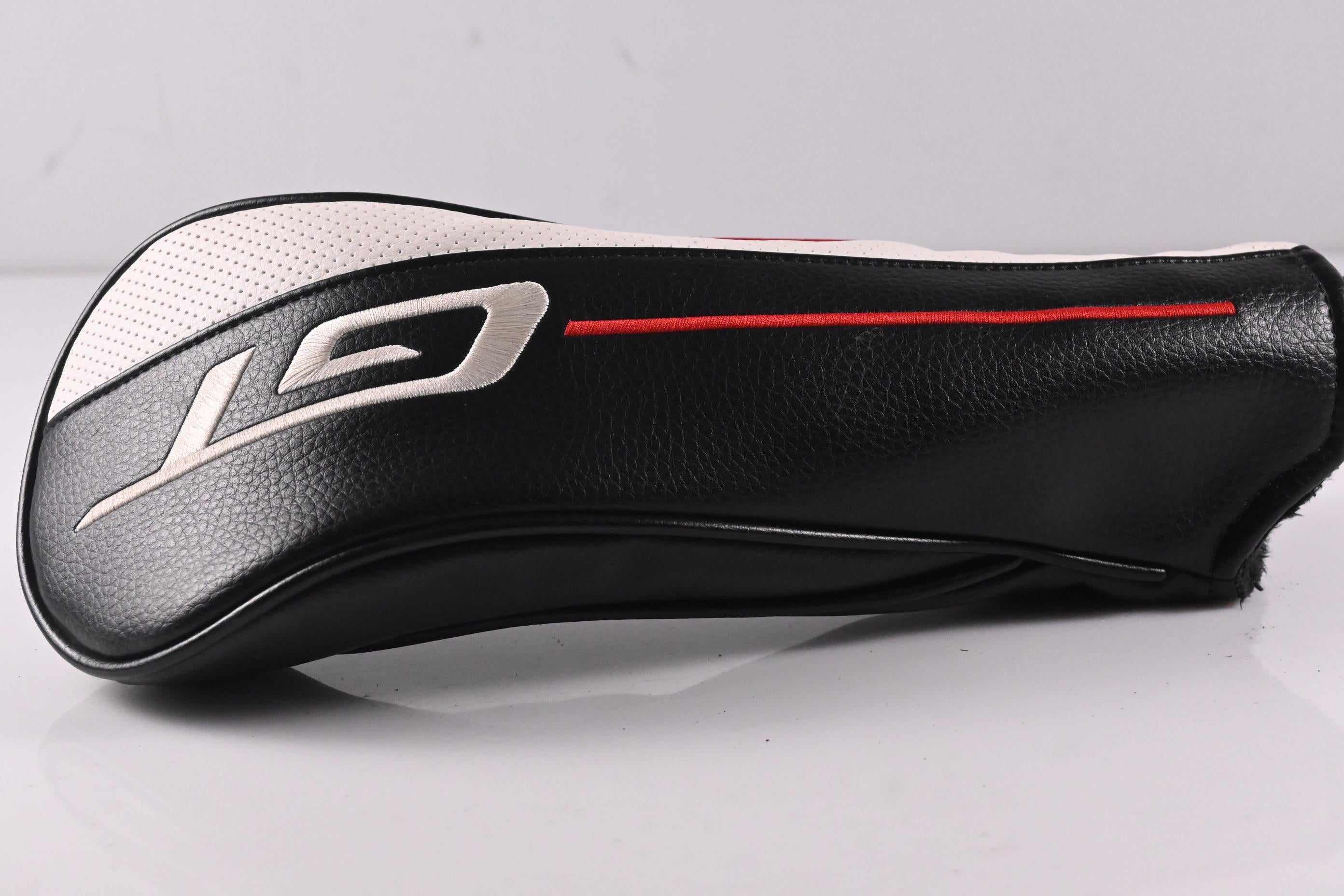 Titleist GT2 #5 Wood / 18 Degree / Regular Flex Denali Red 60 Shaft