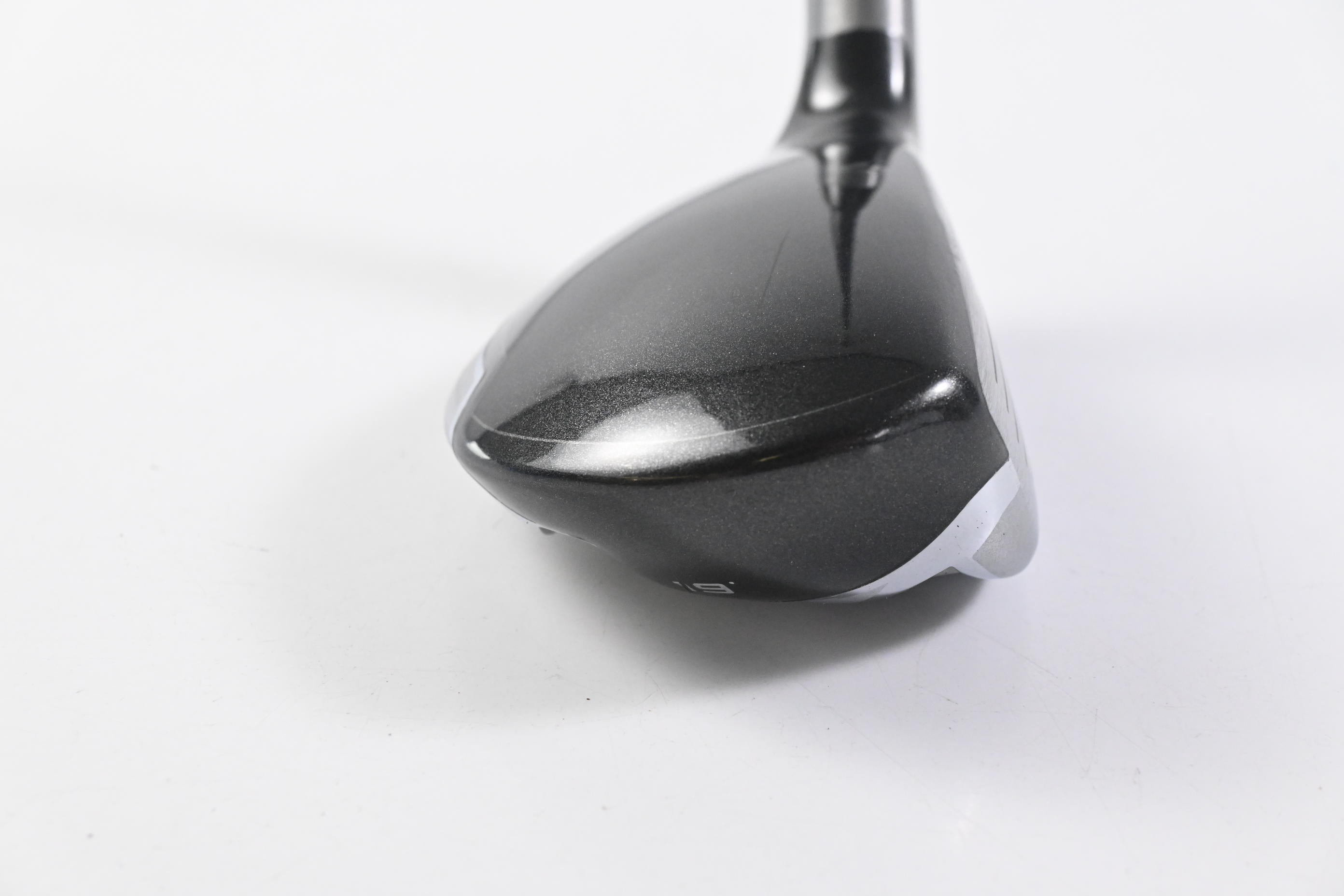 Taylormade SLDR #3 Hybrid / 19 Degree / X-Flex Fujikura Speeder 82 Shaft