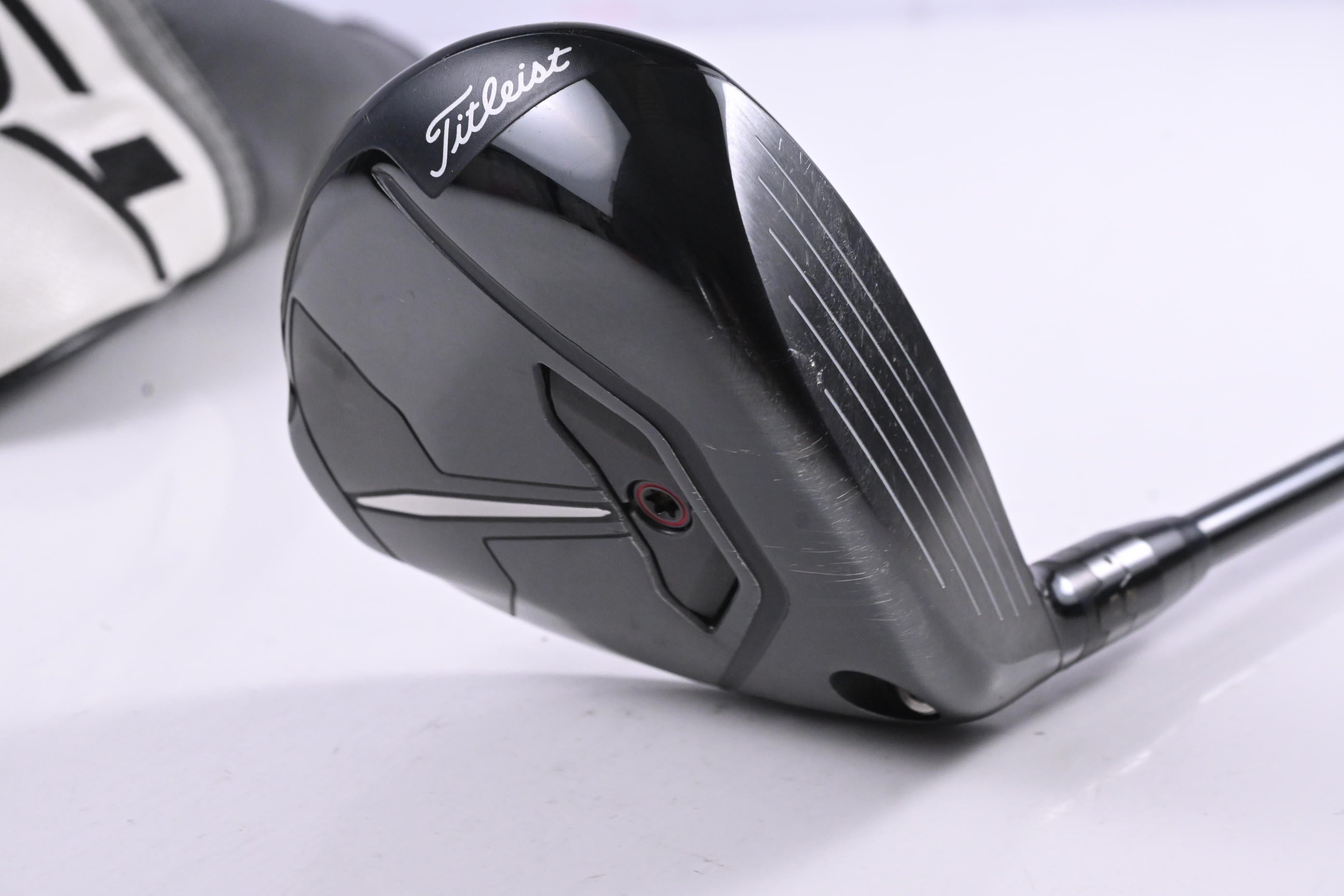 Titleist TSR2 #3 Wood / 15 Degree / Regular Flex Tensei AV Blue 65 Shaft