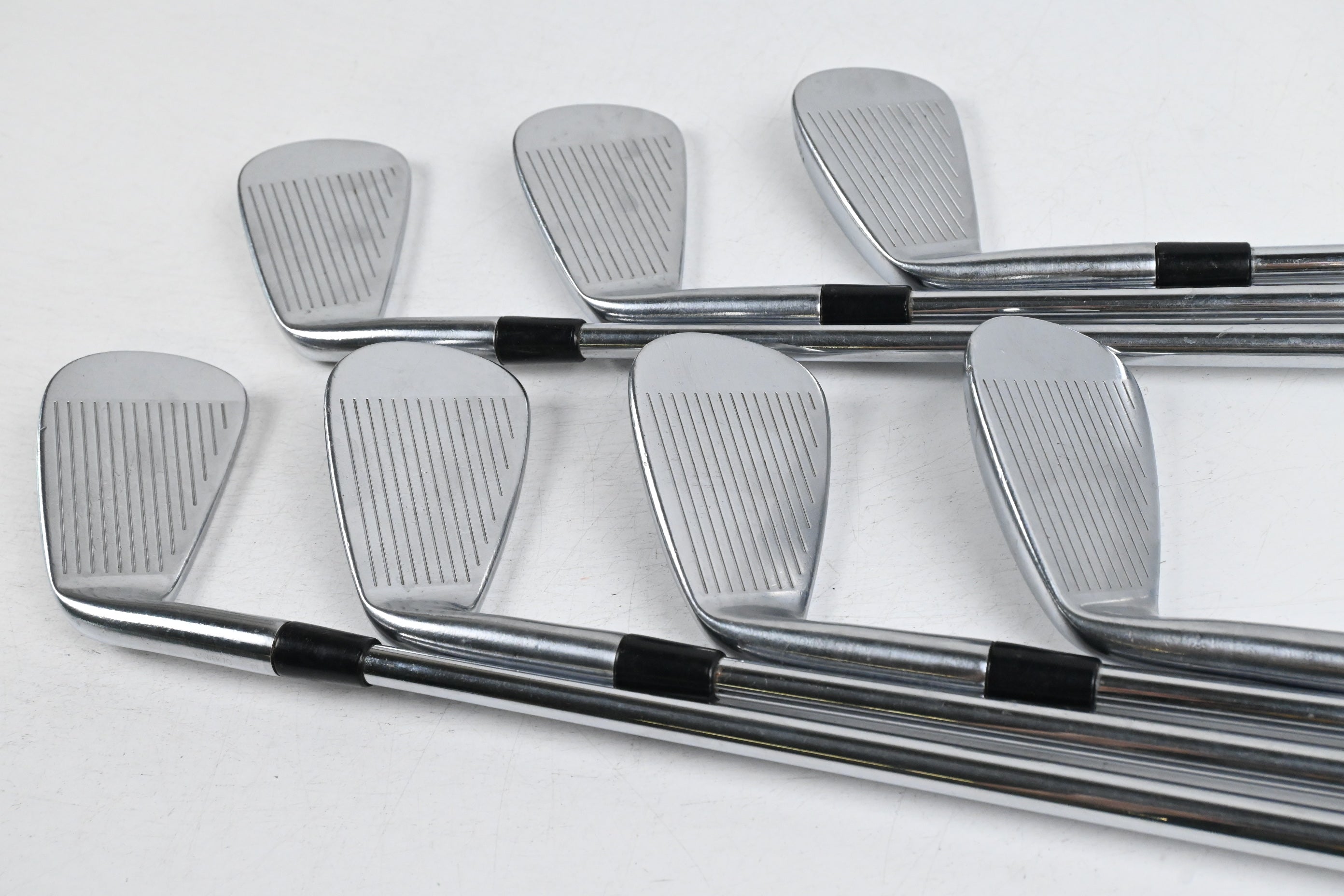 Taylormade Tour Preferred MC 2011 Irons / 4-PW / Stiff Flex Steel Shafts