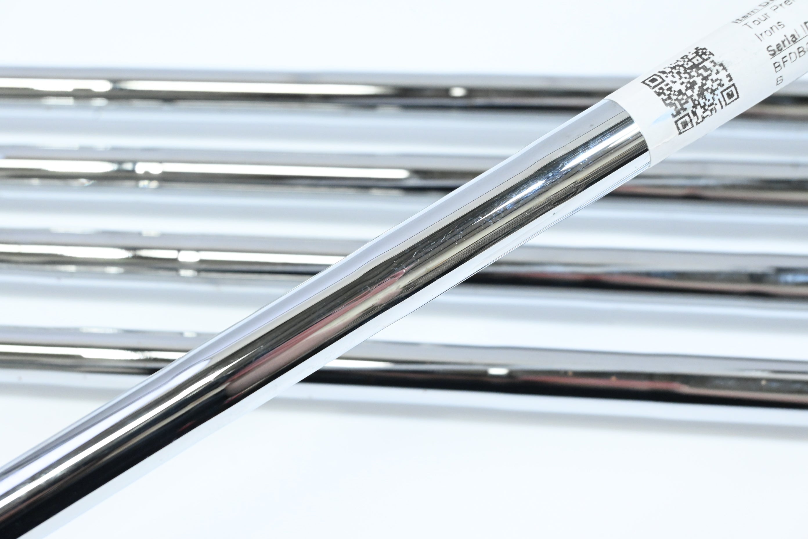 Taylormade Tour Preferred MC 2011 Irons / 6-PW / Regular Flex True Temper Shafts