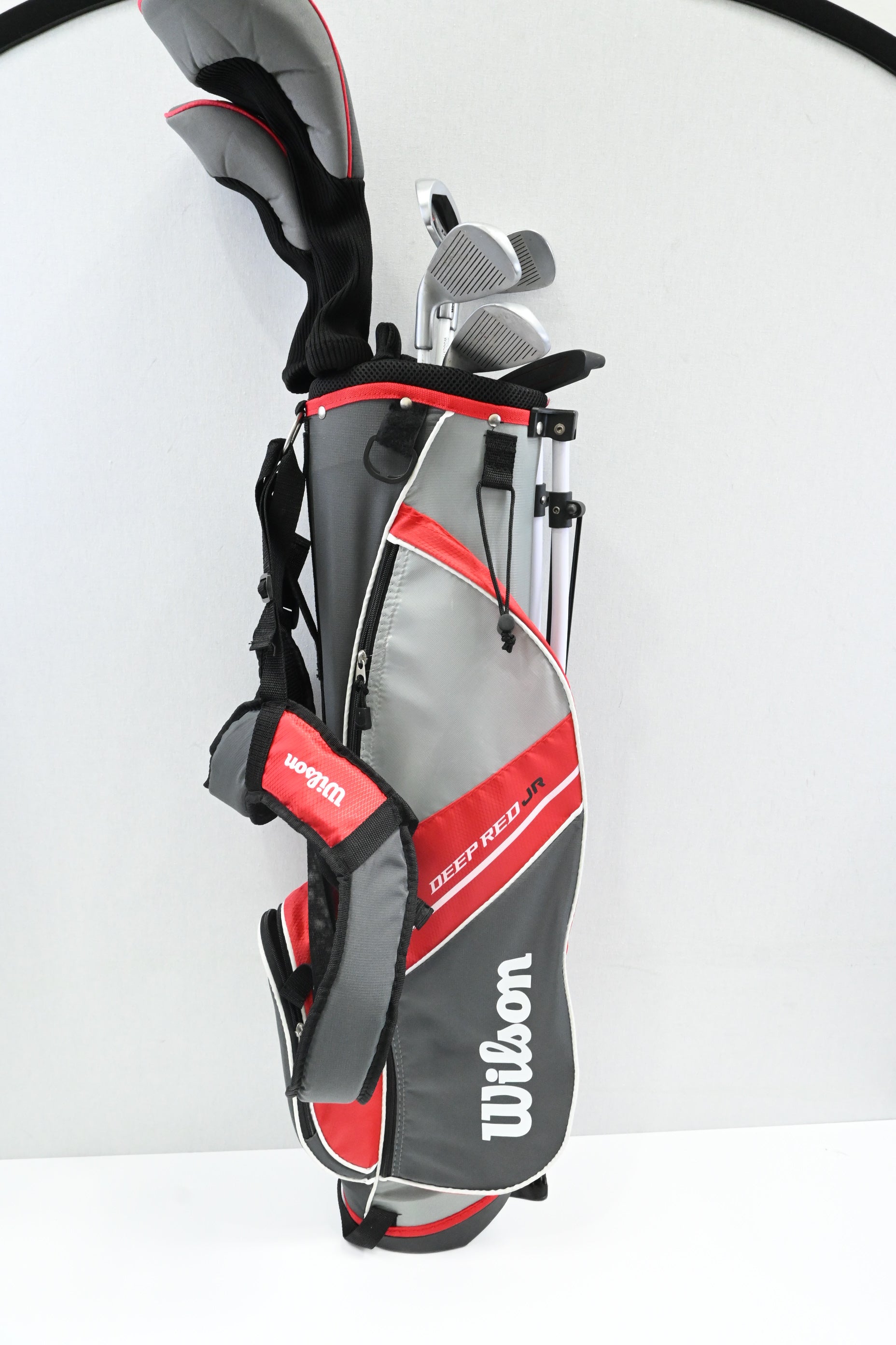 Junior Wilson Deep Red Package Set / Woods, Irons, Putter, Bag