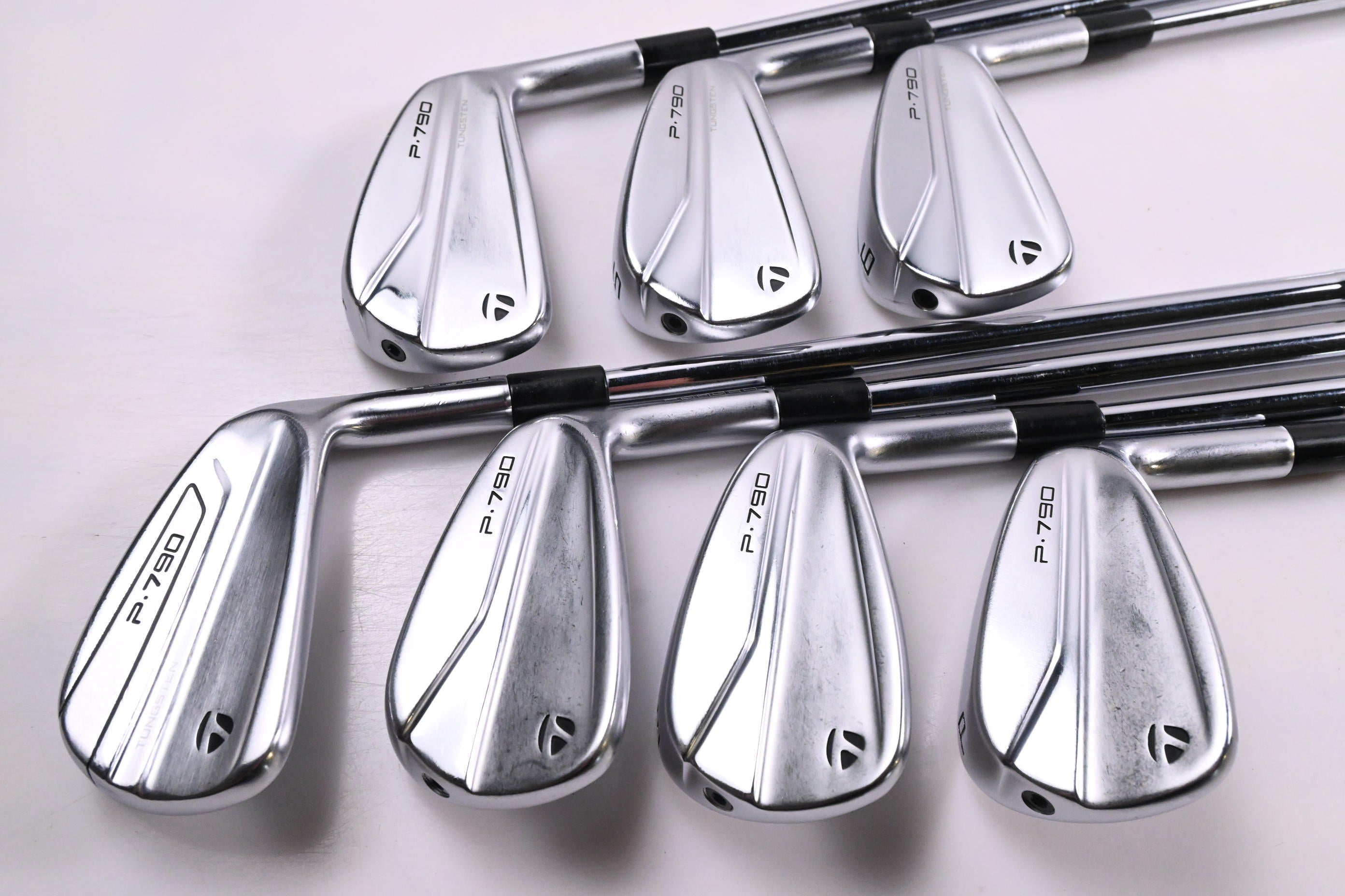 Taylormade P790 2019 Irons / 4-PW / Stiff Flex Dynamic Gold 105 S300 Shafts