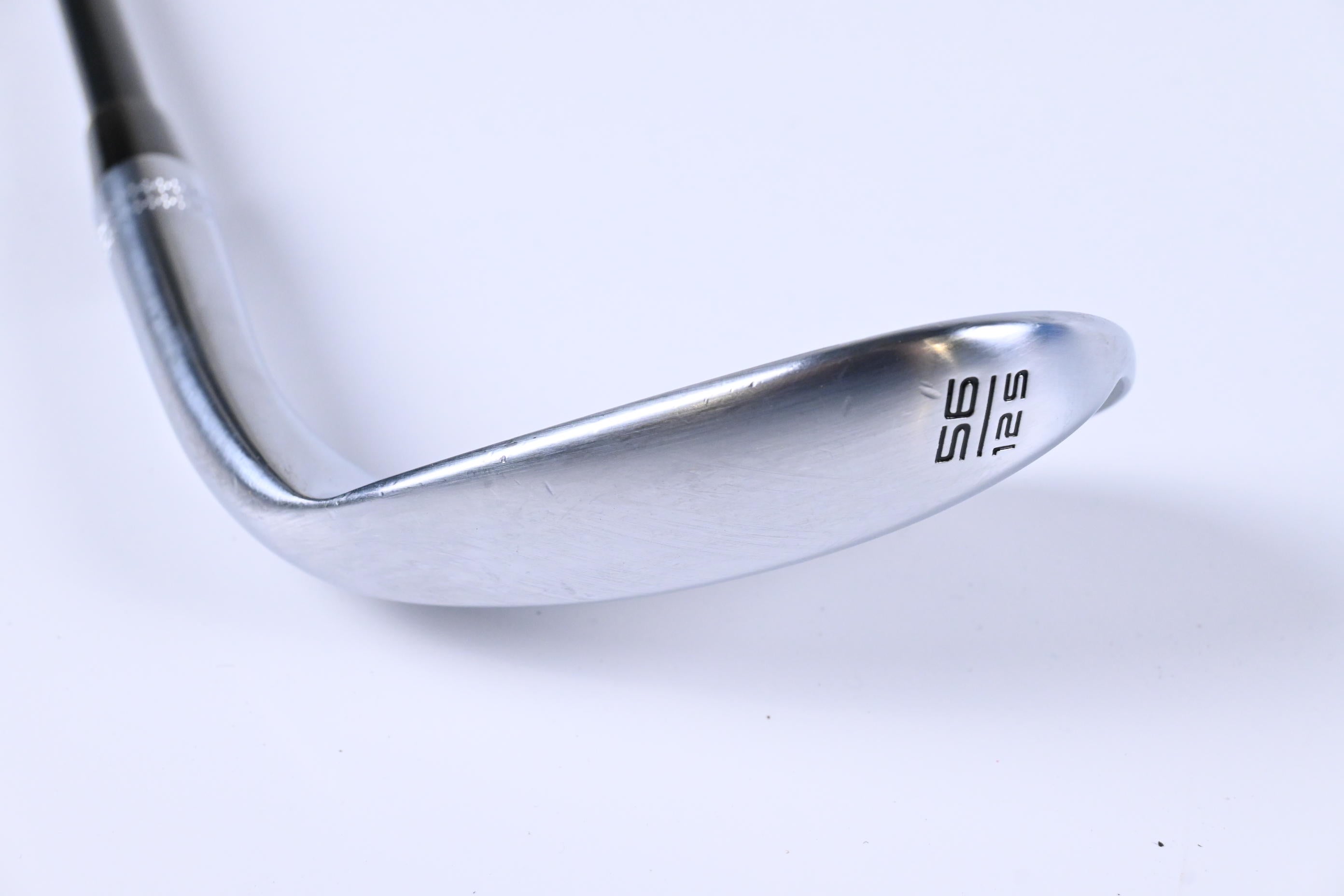 Left Hand Callaway Opus Platinum Sand Wedge / 56 Degree / Wedge Flex Dynamic Gold