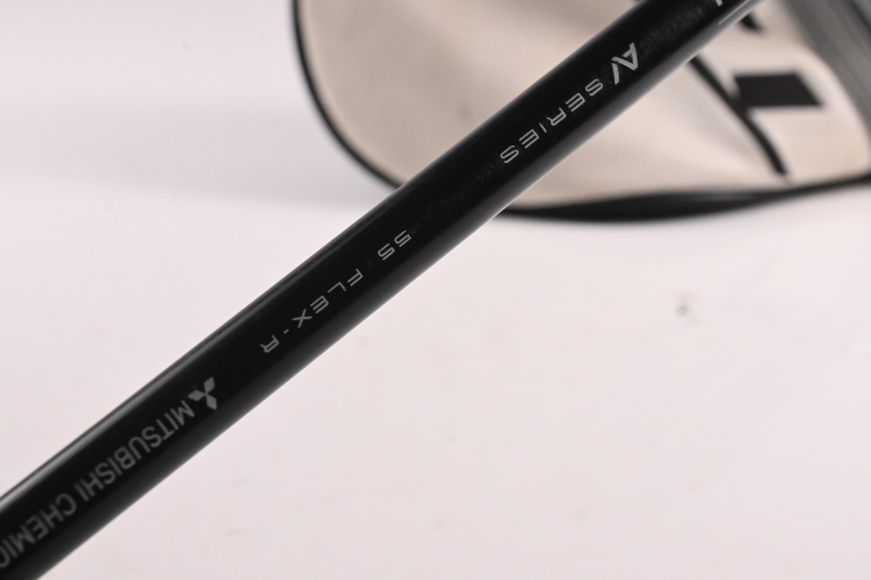 Titleist TSR2 Driver / 10 Degree / Regular Flex Tensei AV Raw Blue 55 Shaft