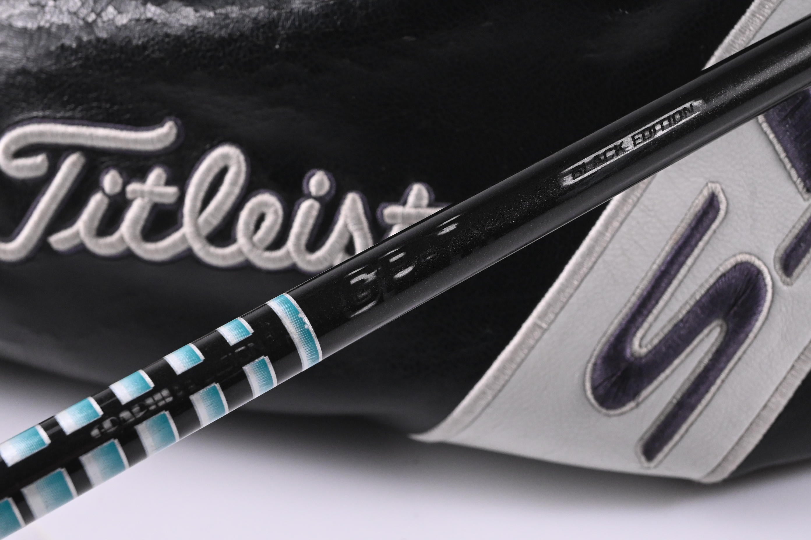 Titleist TS3 Driver / 8.5 Degree / Stiff Flex Tour AD Black Edition Shaft