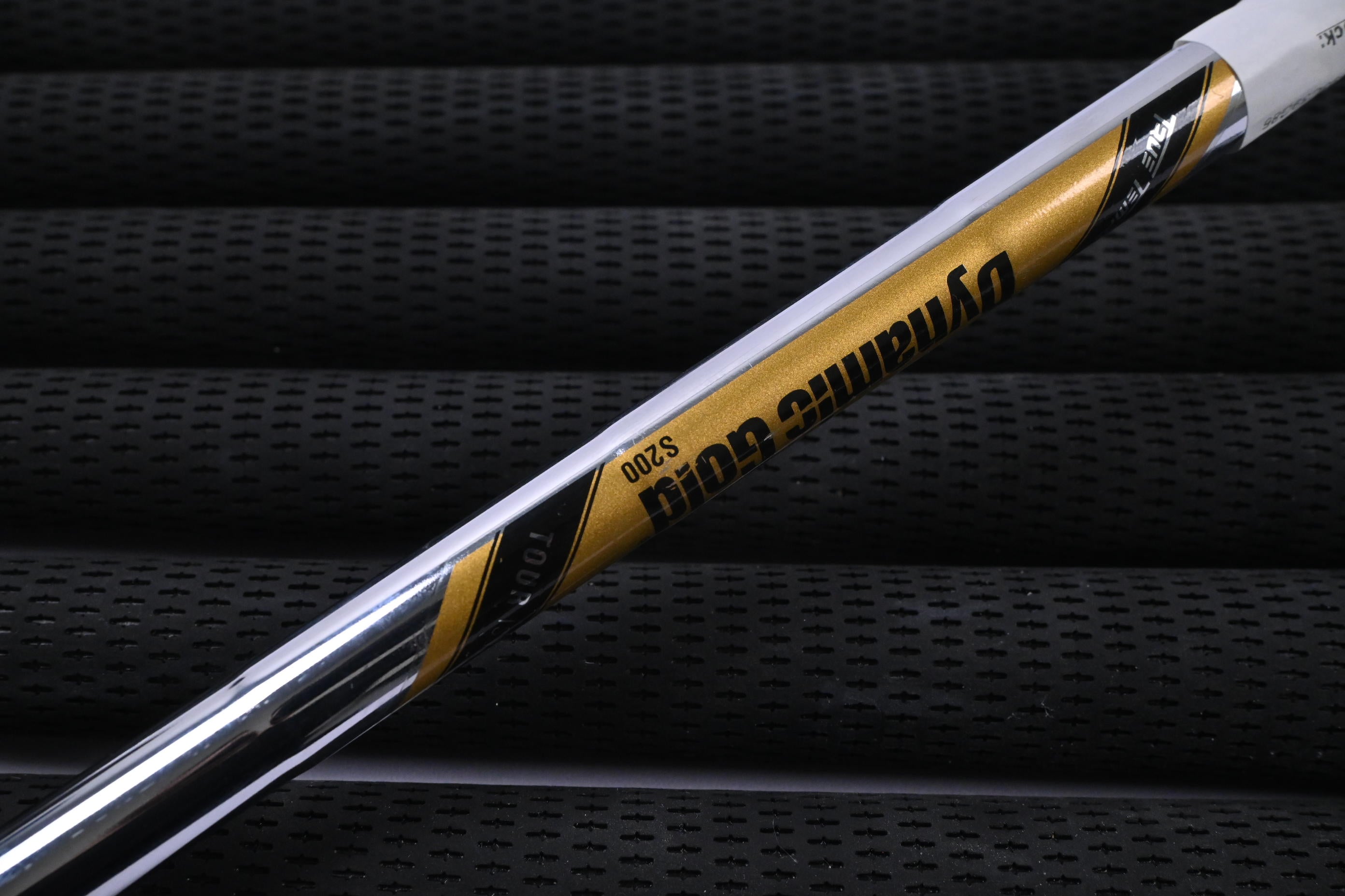Callaway Apex TCB Irons / 4-PW / Stiff Flex Dynamic Gold S200 Shafts
