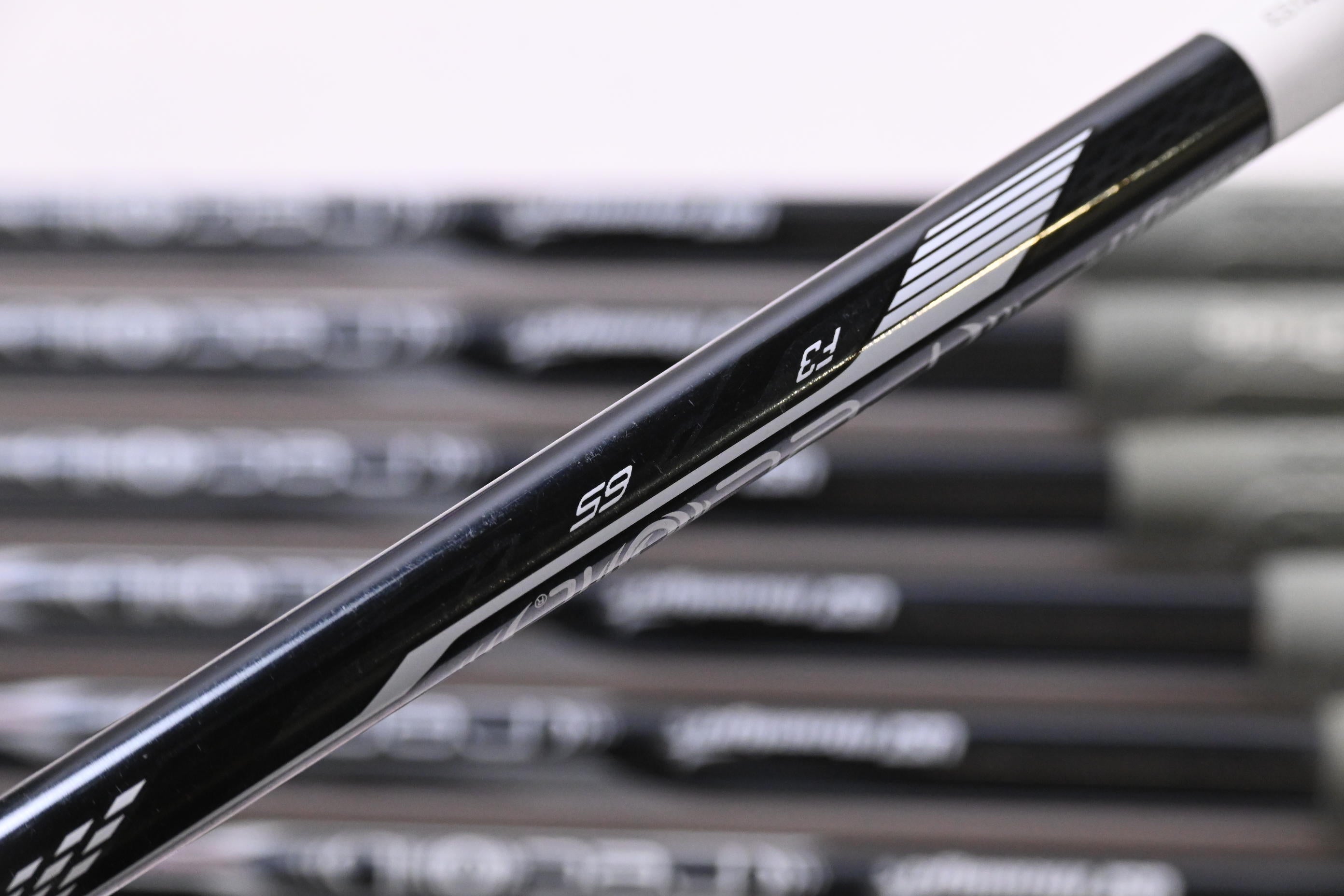 Callaway Apex DCB Irons / 4-PW+GW / Regular Flex UST Recoil Dart 65 Shafts
