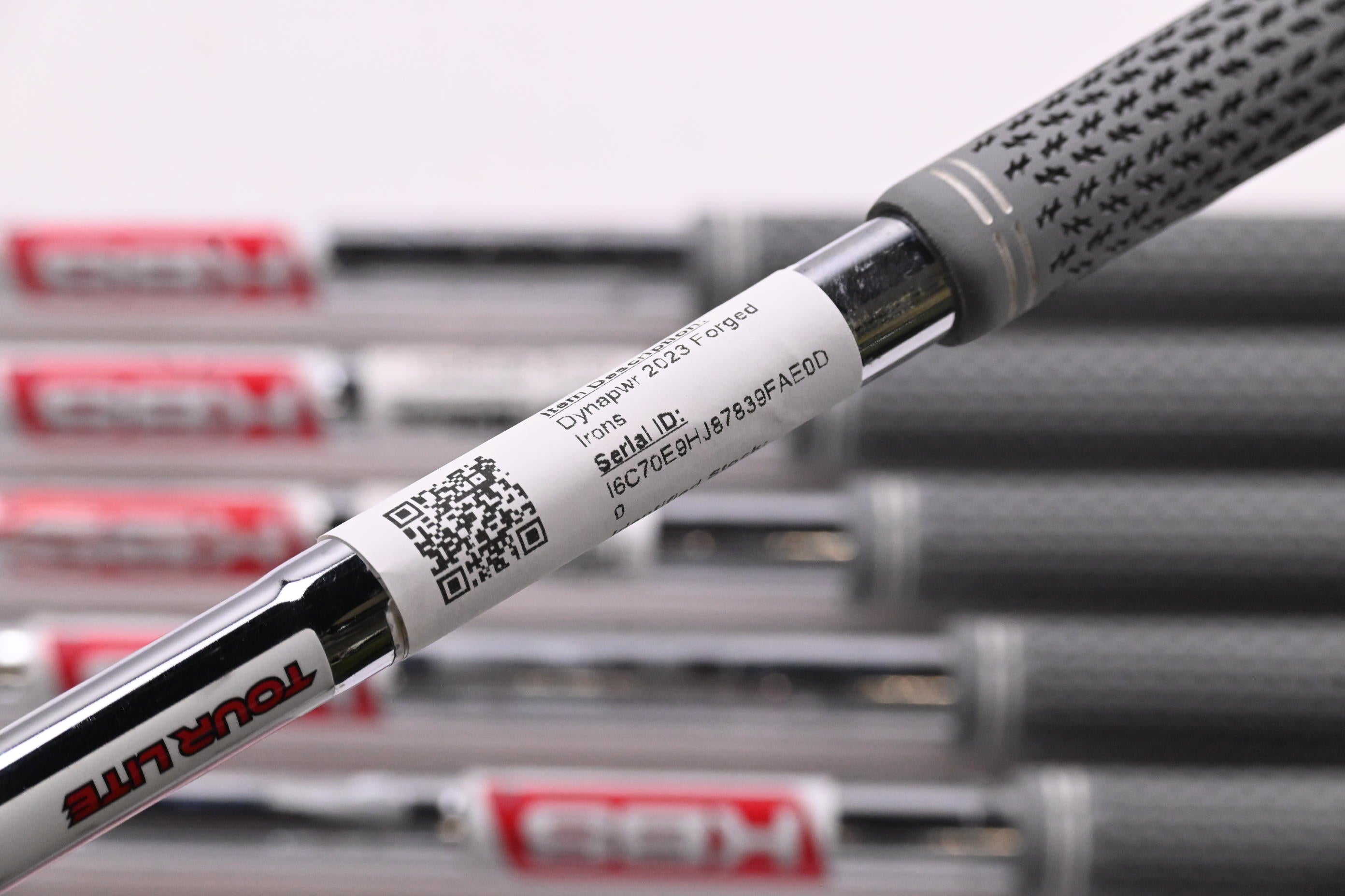 Wilson Dynapwr 2023 Forged Irons / 5-PW+GW / Regular Flex KBS Tour Lite Shafts