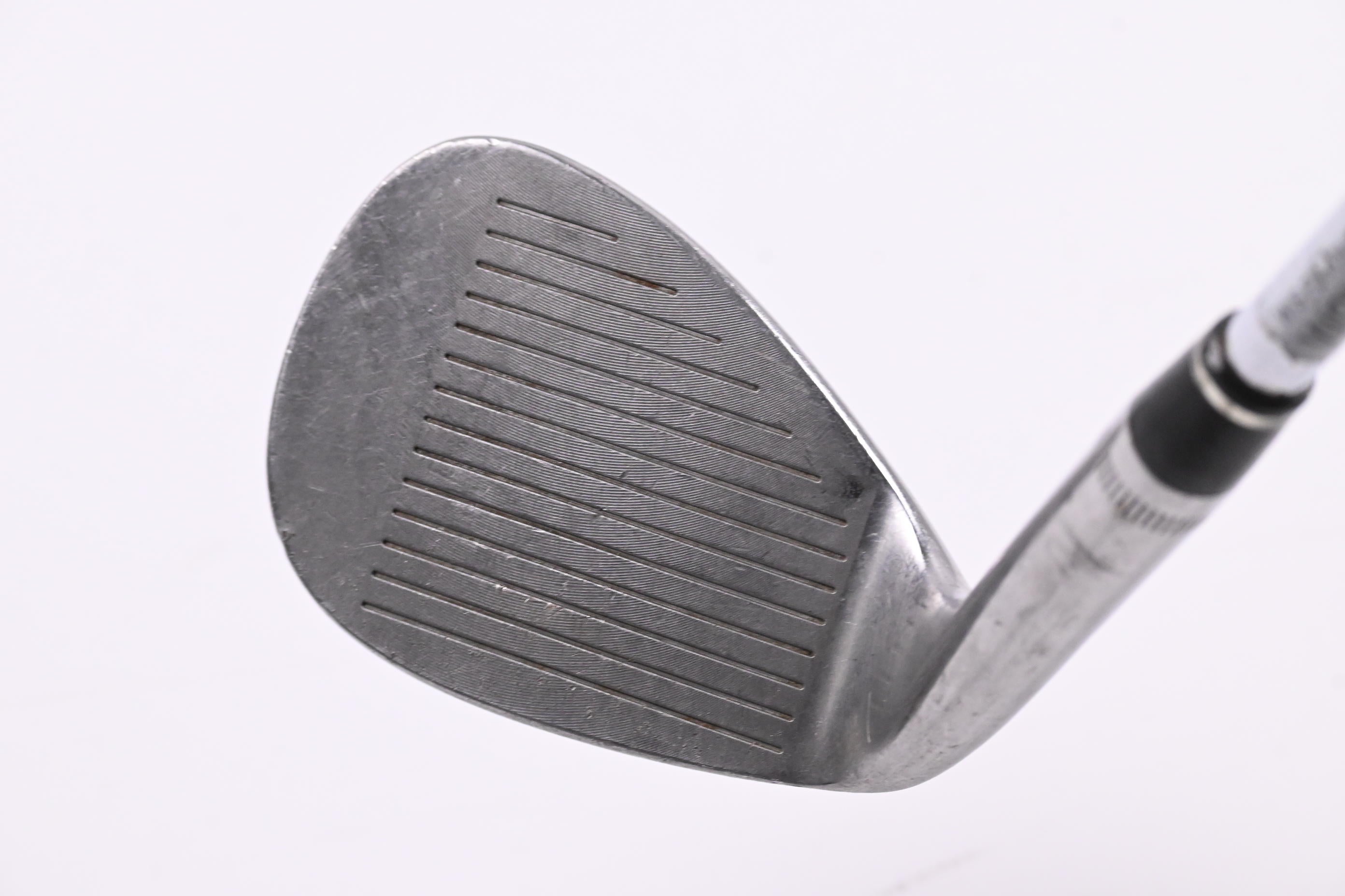 Wilson FG Tour Gap Wedge / 50 Degree / Wedge Flex Dynamic Gold Shaft