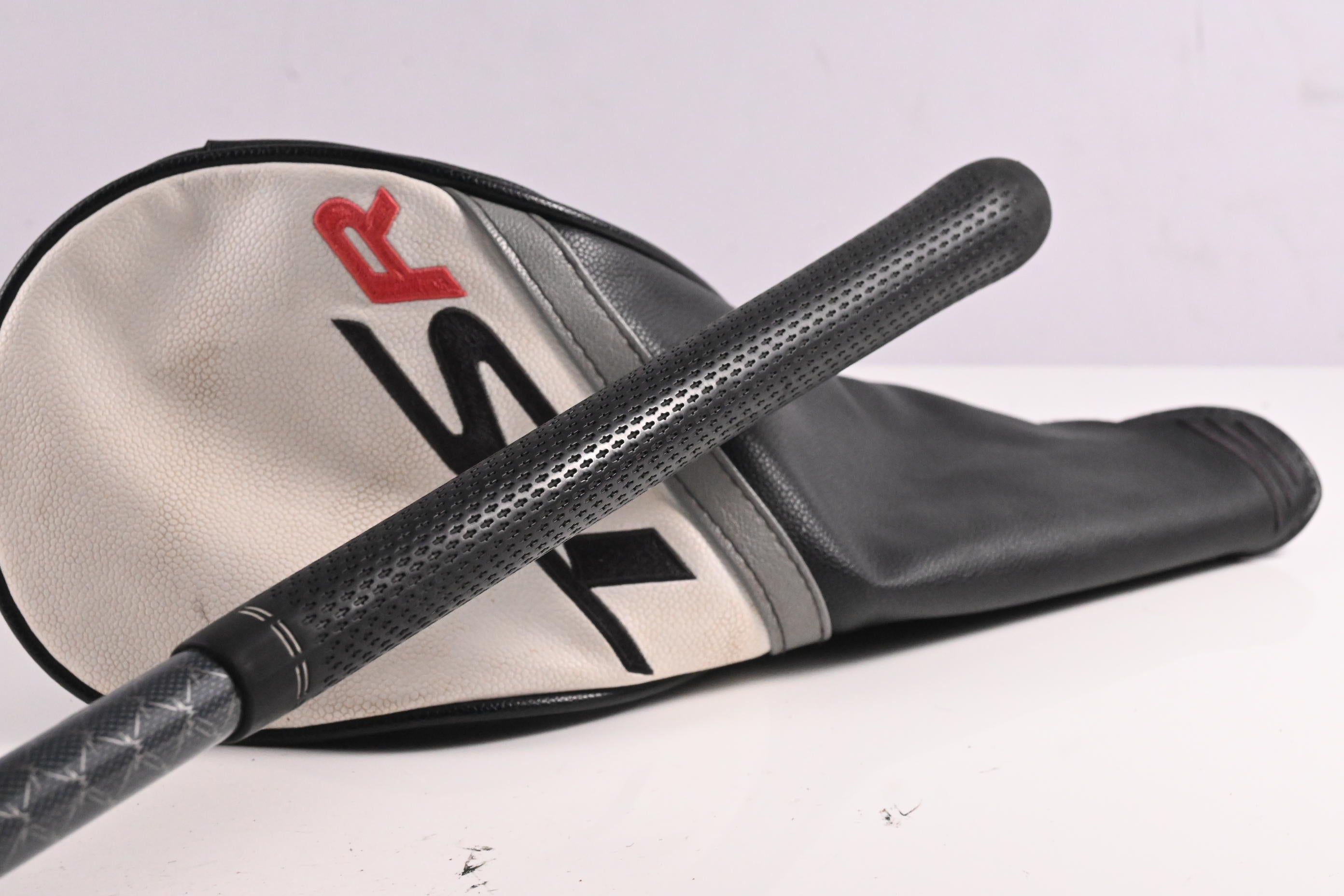 Titleist TSR2 Driver / 10 Degree / Regular Flex Tensei AV Raw Blue 55 Shaft