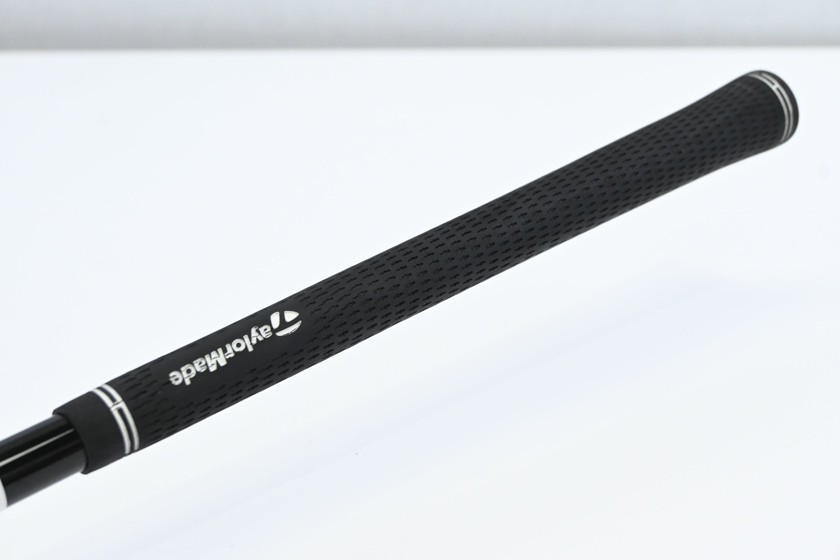 Taylormade SIM Driver / 9 Degree / X-Flex HZRDUS Smoke Blue RDX 70 Shaft