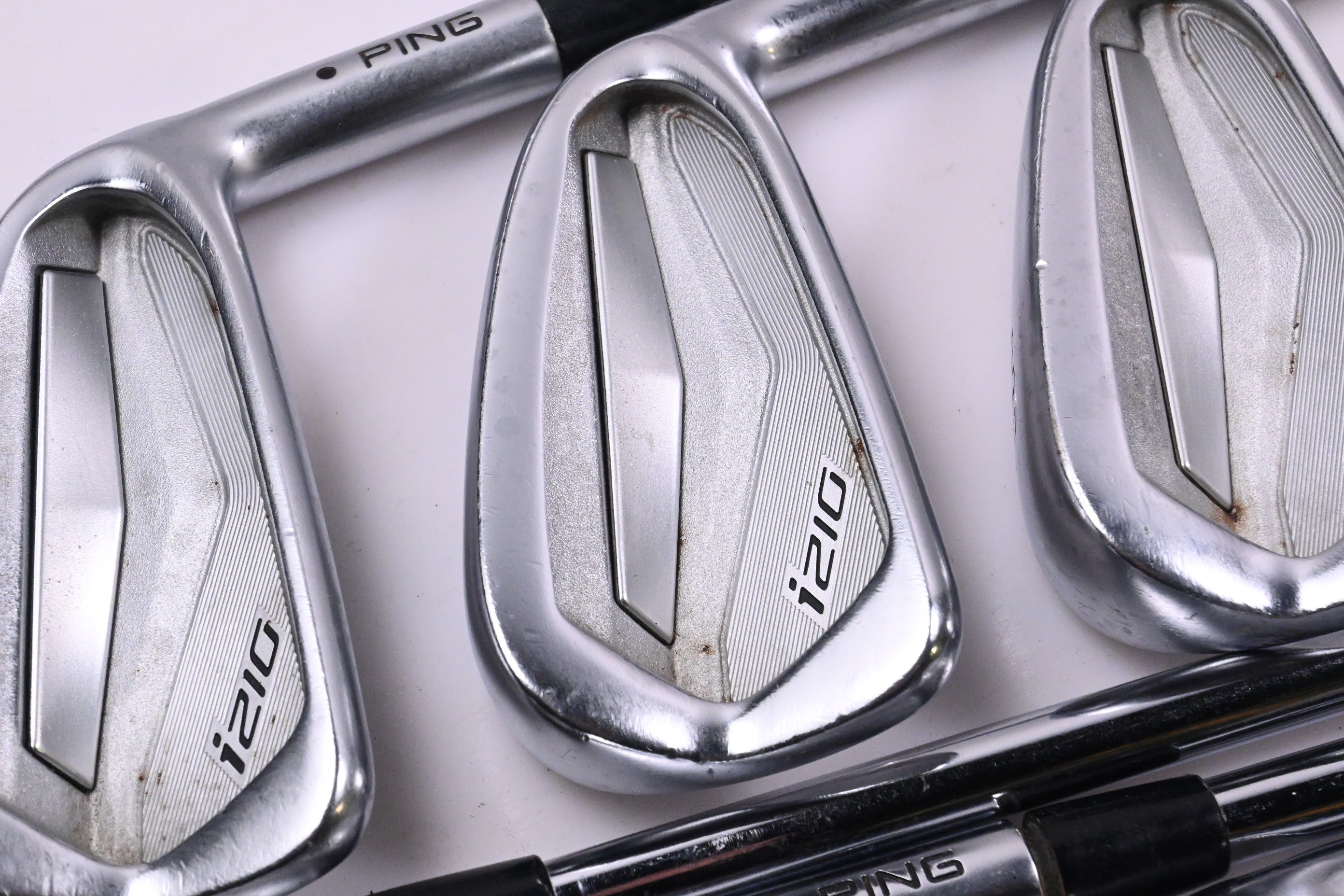 Ping i210 Irons / 4-PW / Black Dot / Stiff Flex N.S.Pro Modus³ Tour 105 Shafts