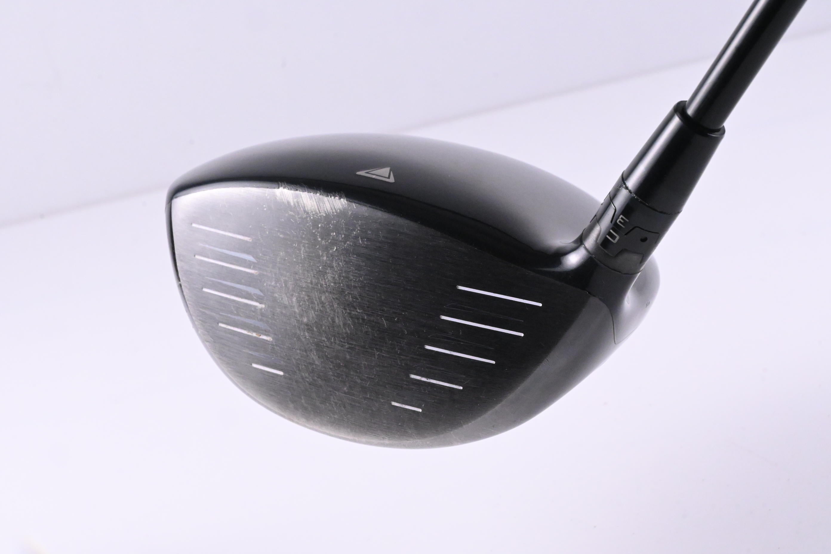 Titleist 915 D2 Driver / 9.5 Degree / Stiff Flex Grafalloy Prolaunch Red