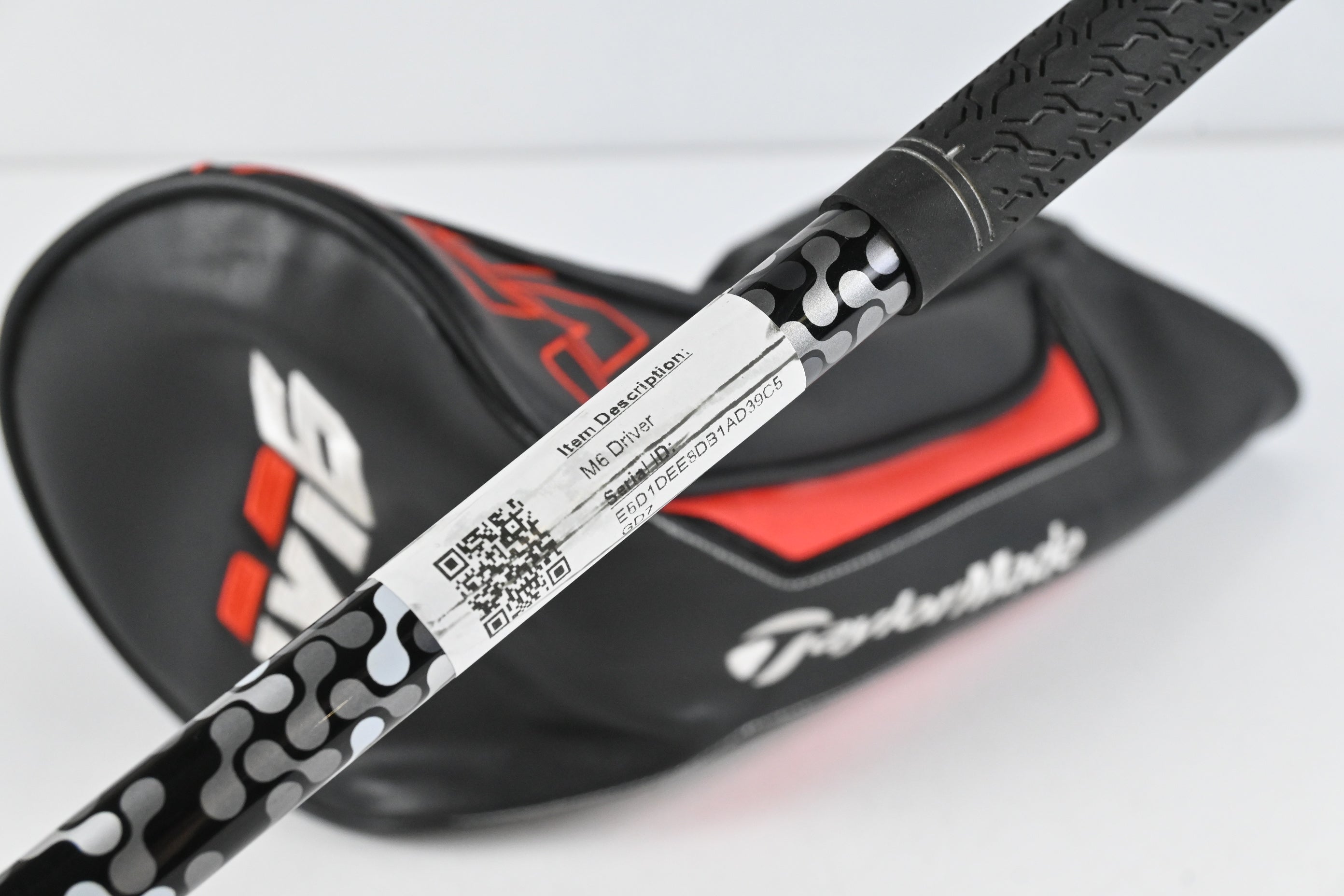 Taylormade M6 Driver / 9 Degree / Stiff Flex Fujikura Atmos Black 6 Shaft
