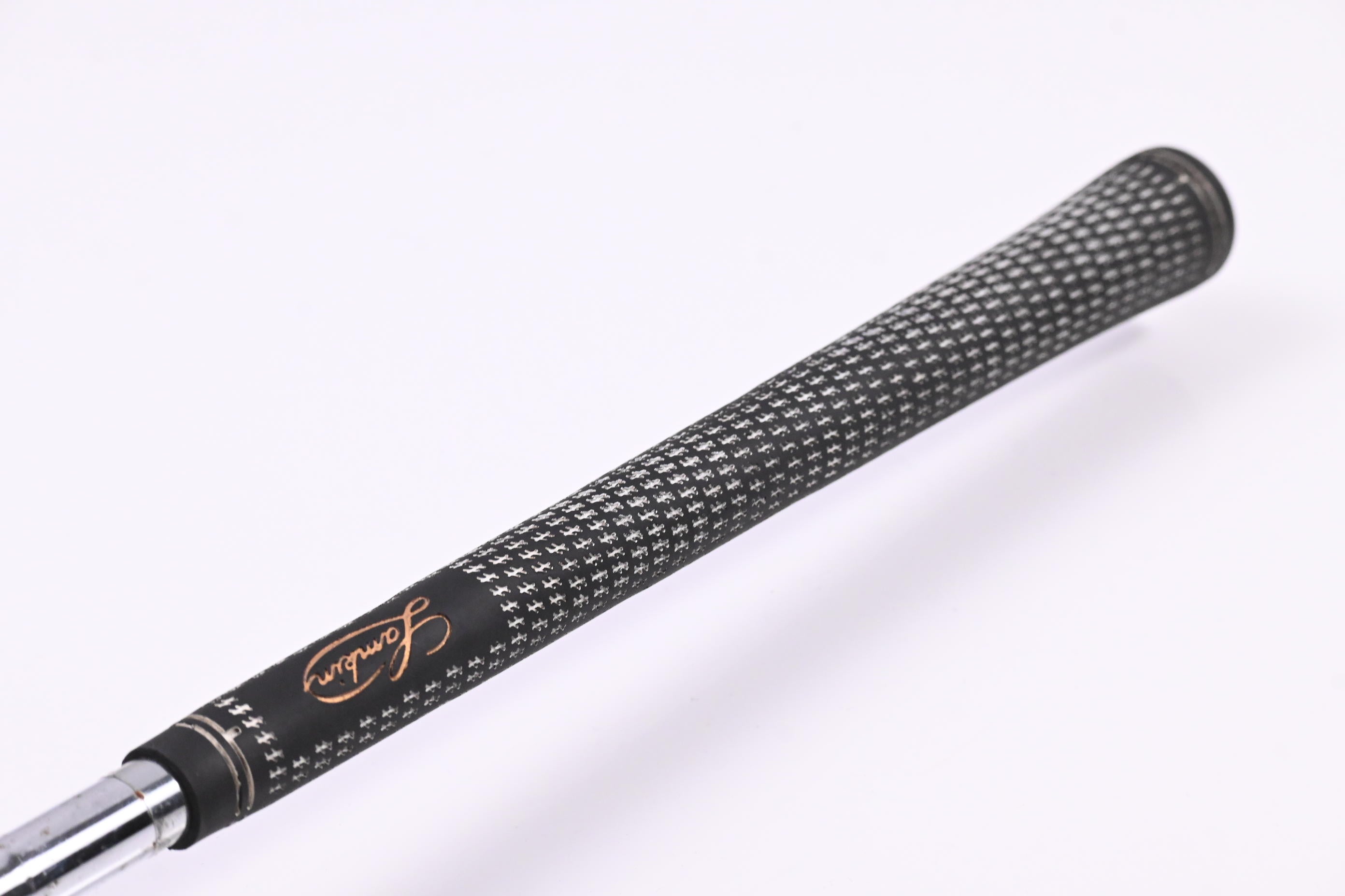 Wilson FG Tour Gap Wedge / 50 Degree / Wedge Flex Dynamic Gold Shaft