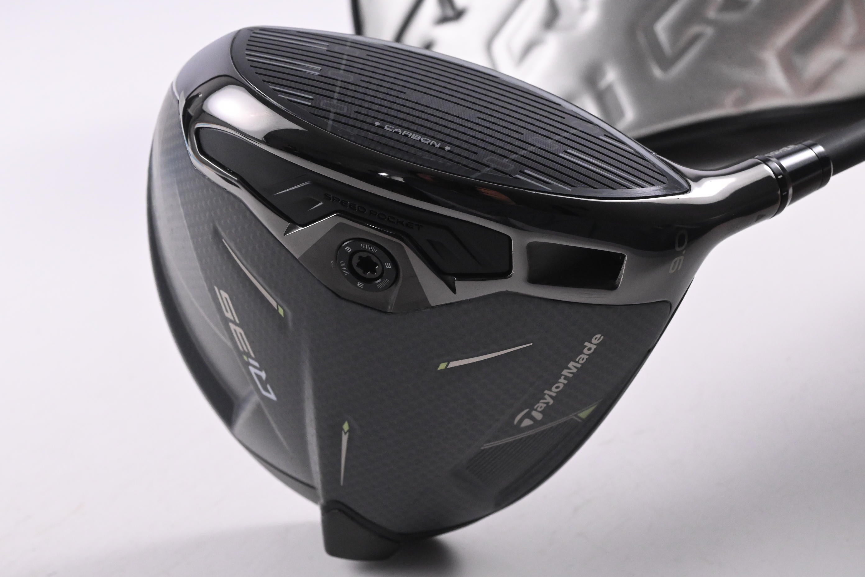 Taylormade Qi35 Driver / 9 Degree / Stiff Flex Taylormade REAX 50 Shaft