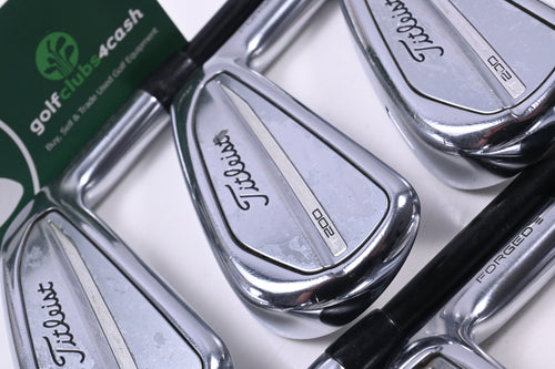 Titleist T200 2023 Irons / 5-PW / Regular Flex Tensei AV Red AM(2) Shafts