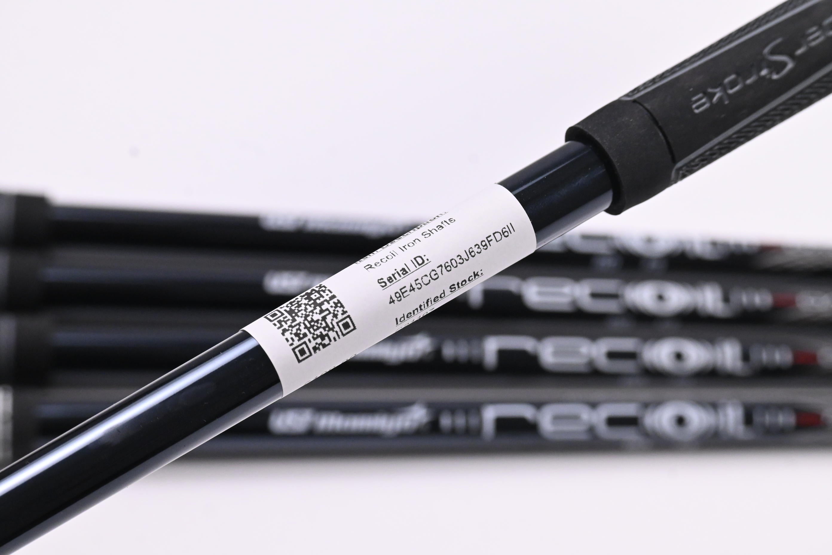UST Mamiya Recoil Dart ESX 60 Iron Shafts / Regular Flex / Set of 5 / .355" Tip